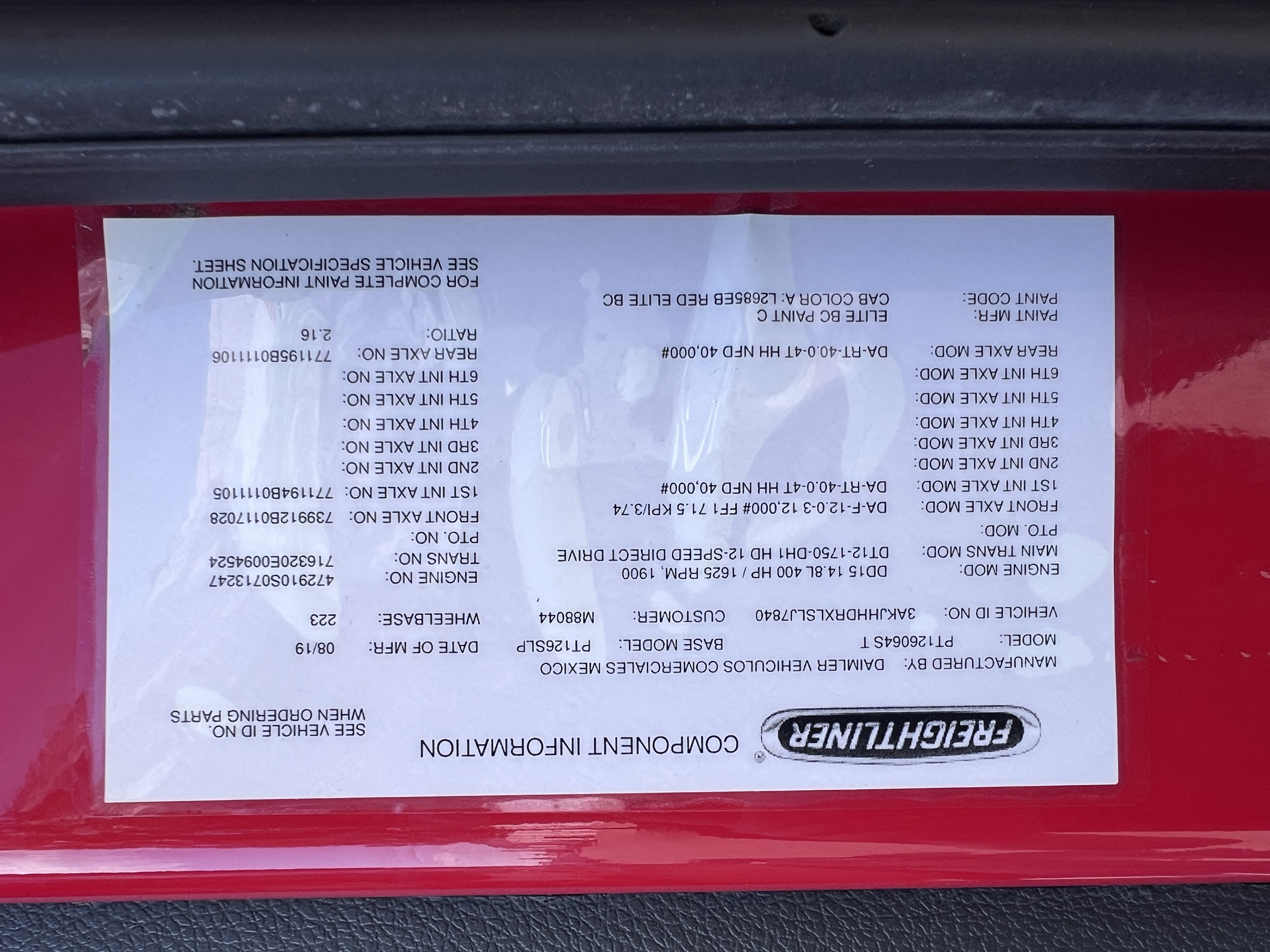 2020 FREIGHTLINER CASCADIA 126SLP - image 26