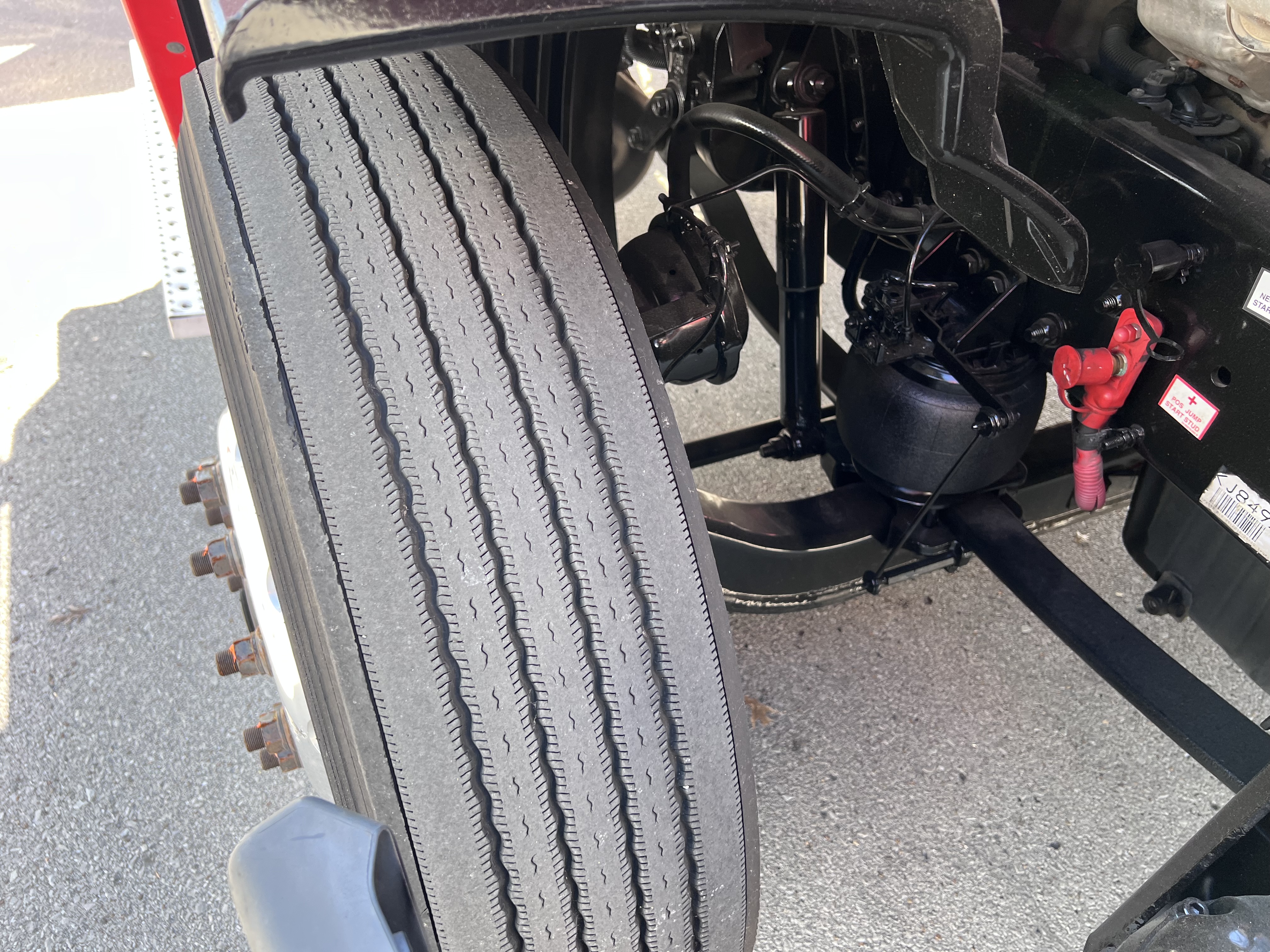 2019 FREIGHTLINER CASCADIA 113DC - image 12