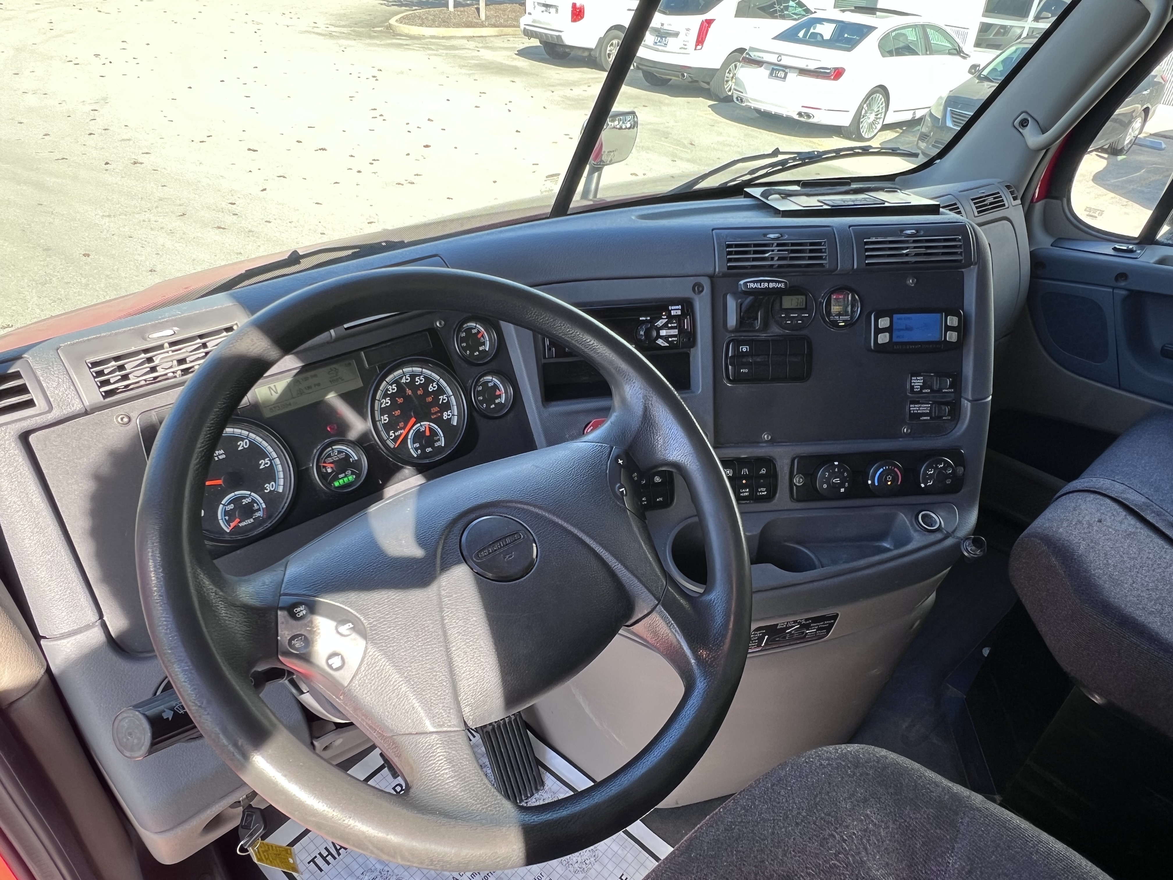 2019 FREIGHTLINER CASCADIA 113DC - image 16