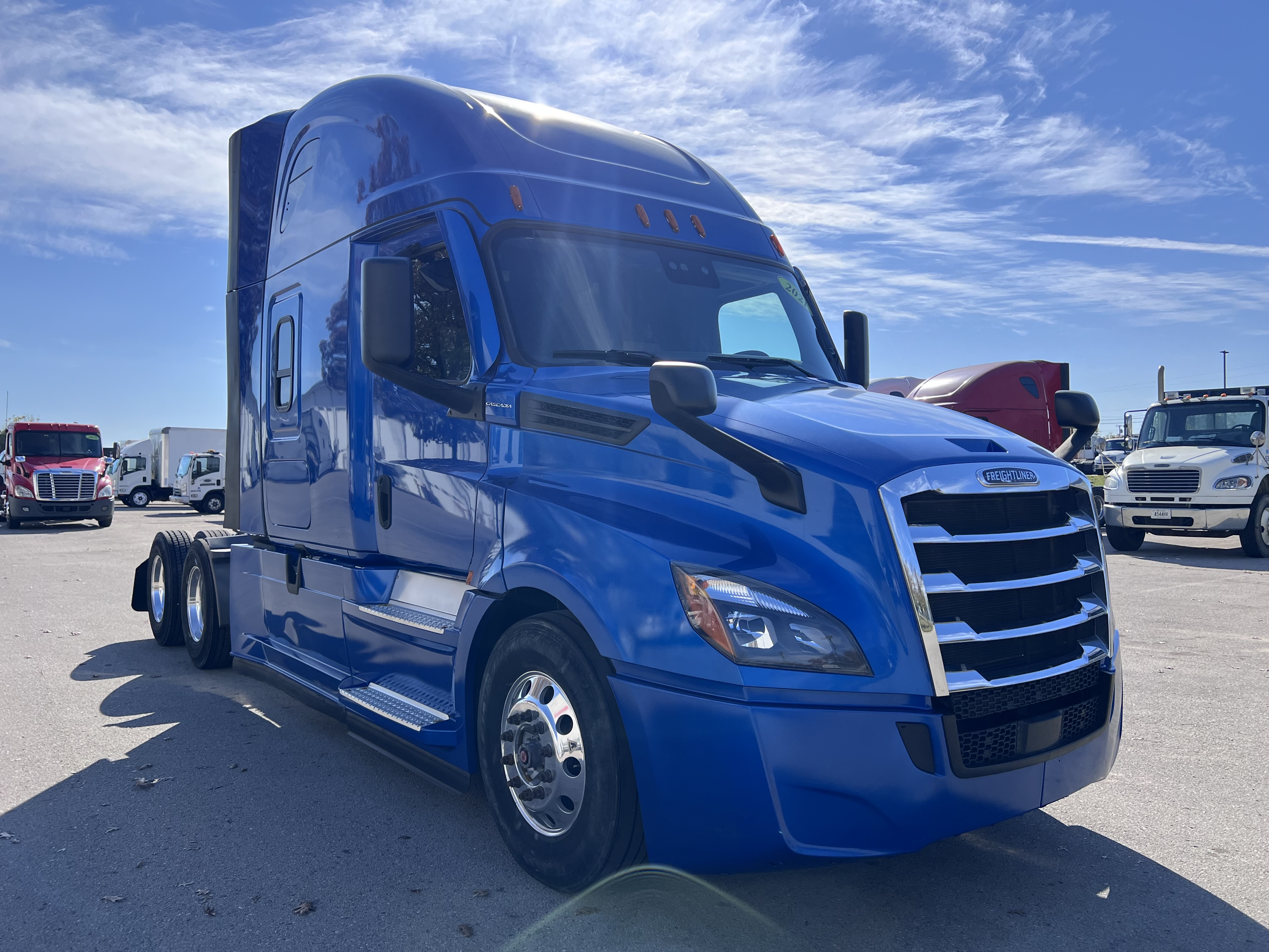 2021 FREIGHTLINER CASCADIA 126SLP - image 8