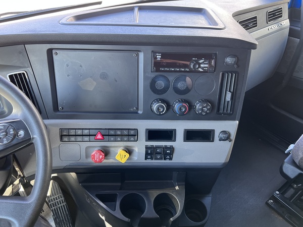 FREIGHTLINER CASCADIA 126SLP 2021