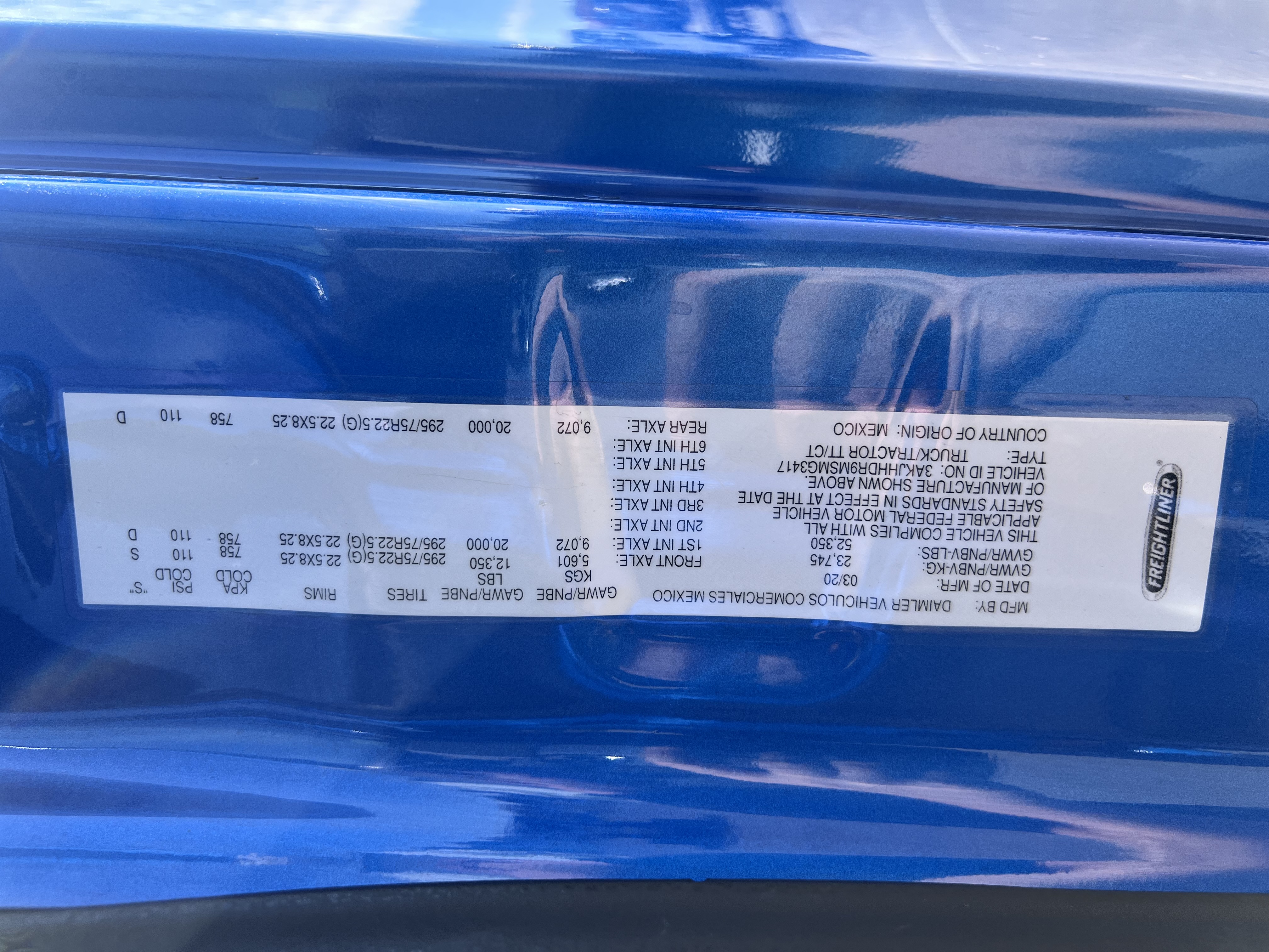 2021 FREIGHTLINER CASCADIA 126SLP - image 28