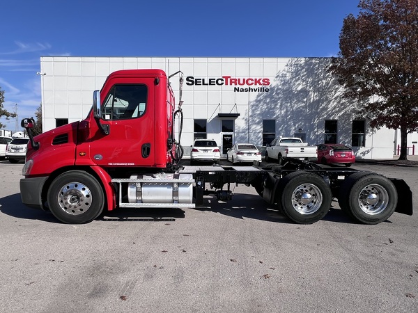 FREIGHTLINER CASCADIA 113DC 2019