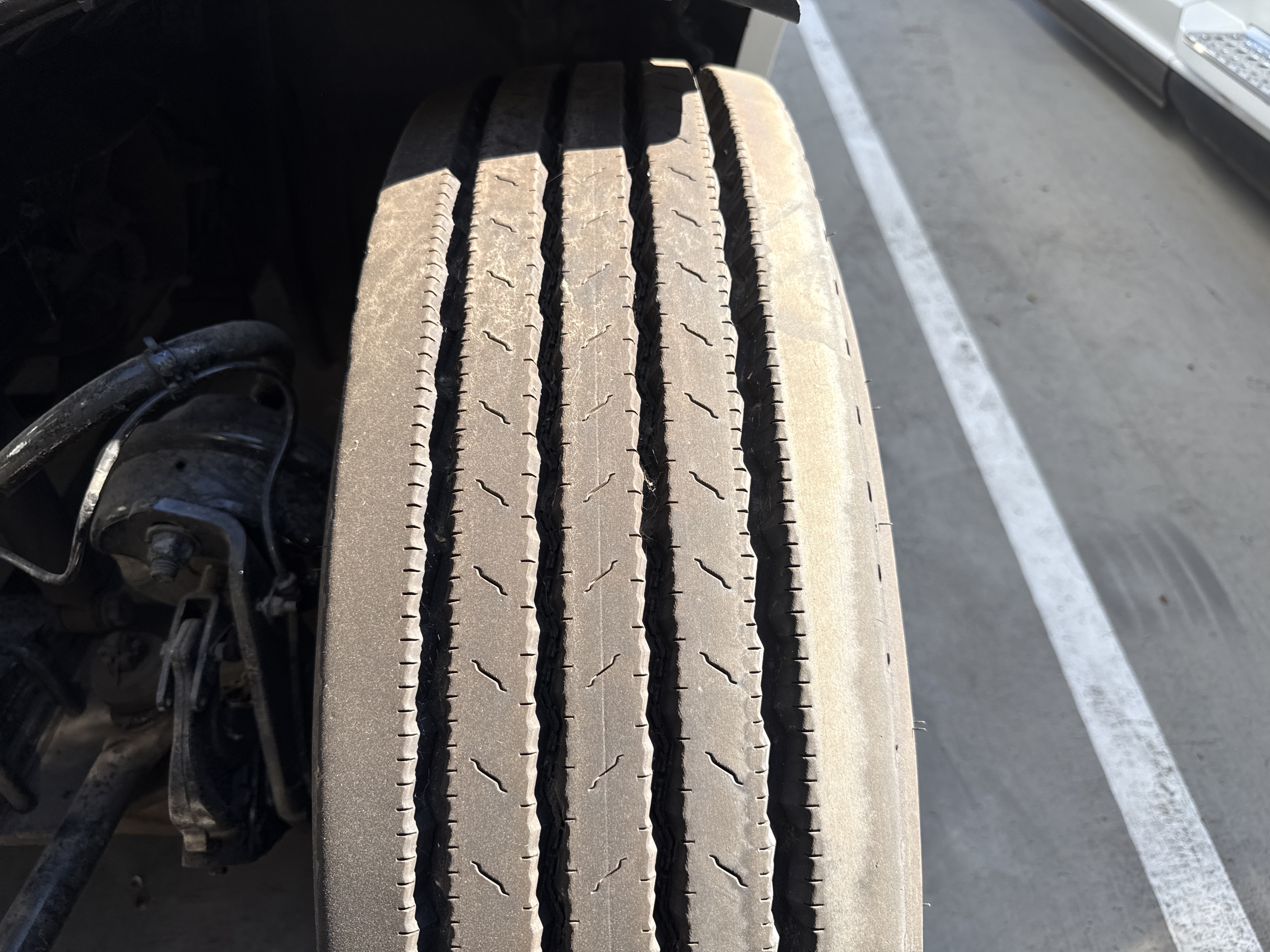 2020 FREIGHTLINER CASCADIA 126SLP - image 12