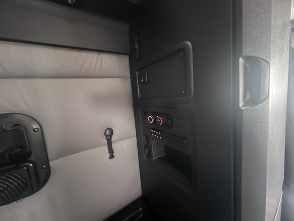 FREIGHTLINER CASCADIA 126SLP 2020