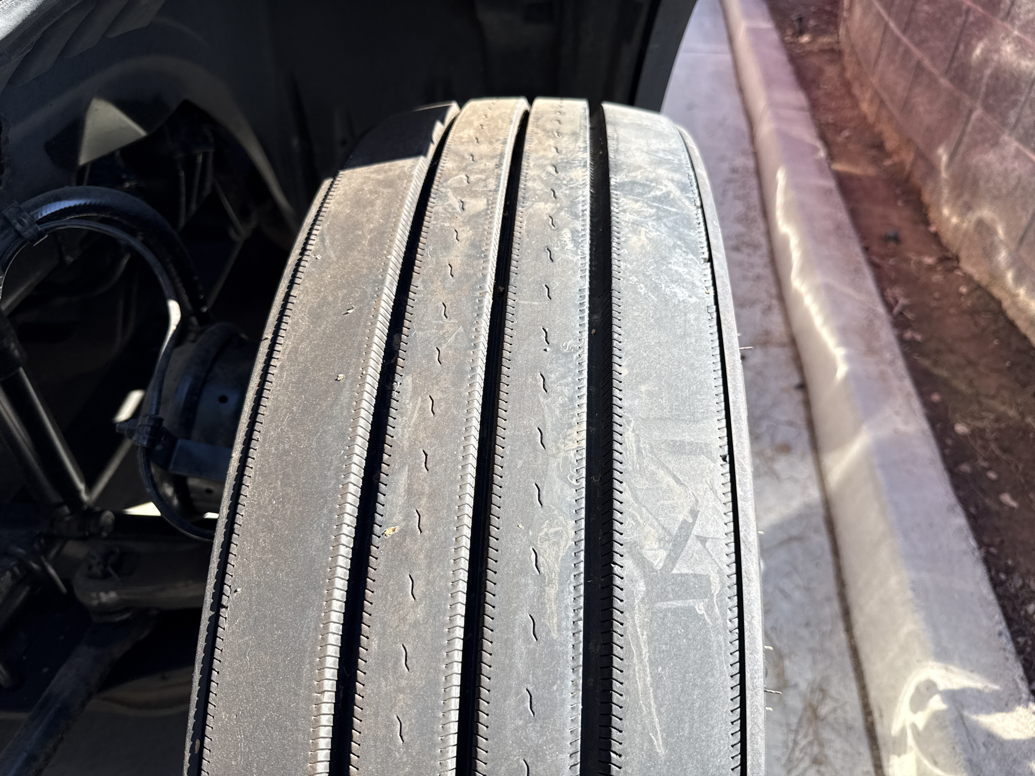 2020 FREIGHTLINER CASCADIA 126SLP - image 12