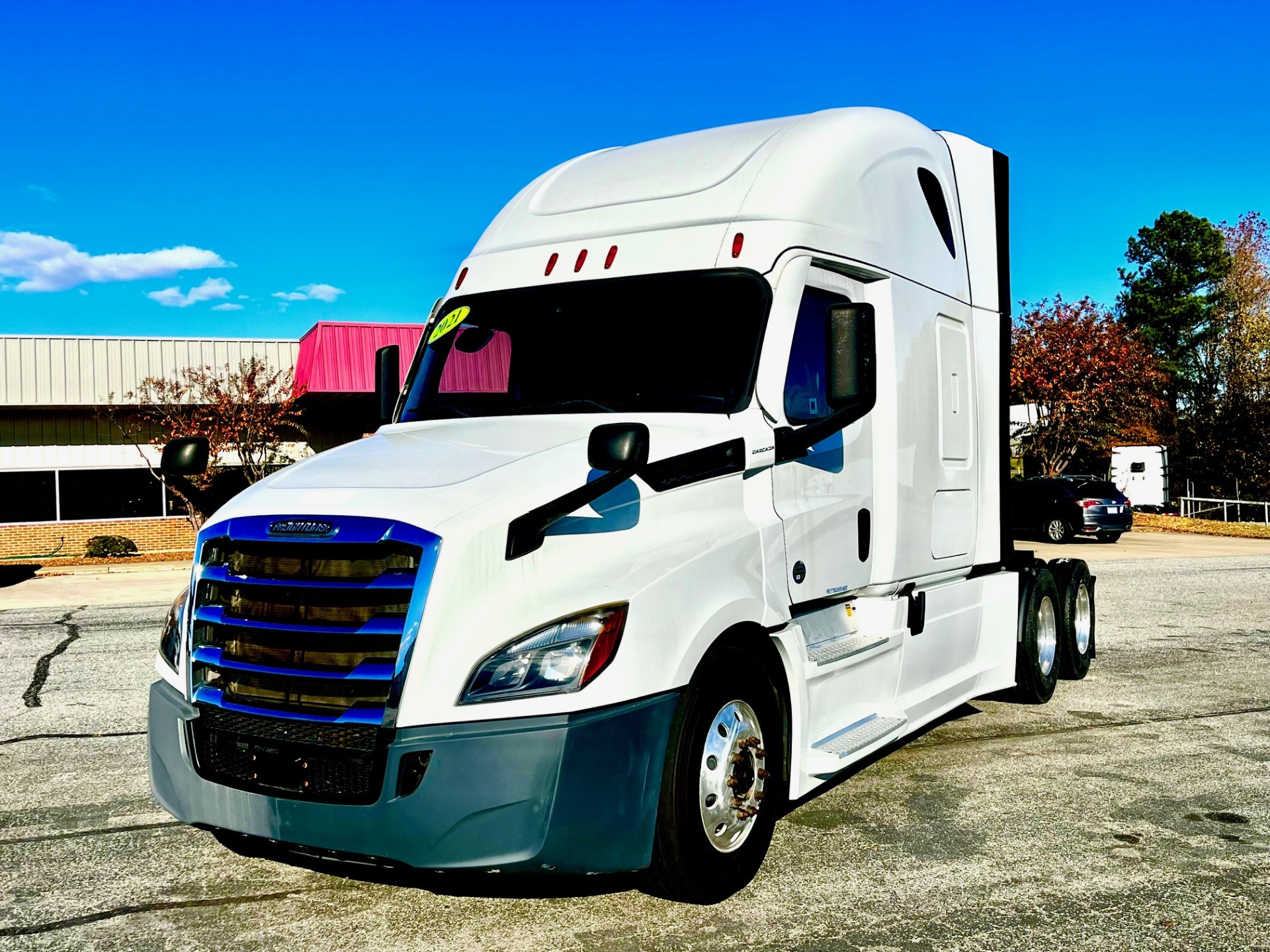 2021 FREIGHTLINER CASCADIA 126SLP - image 3