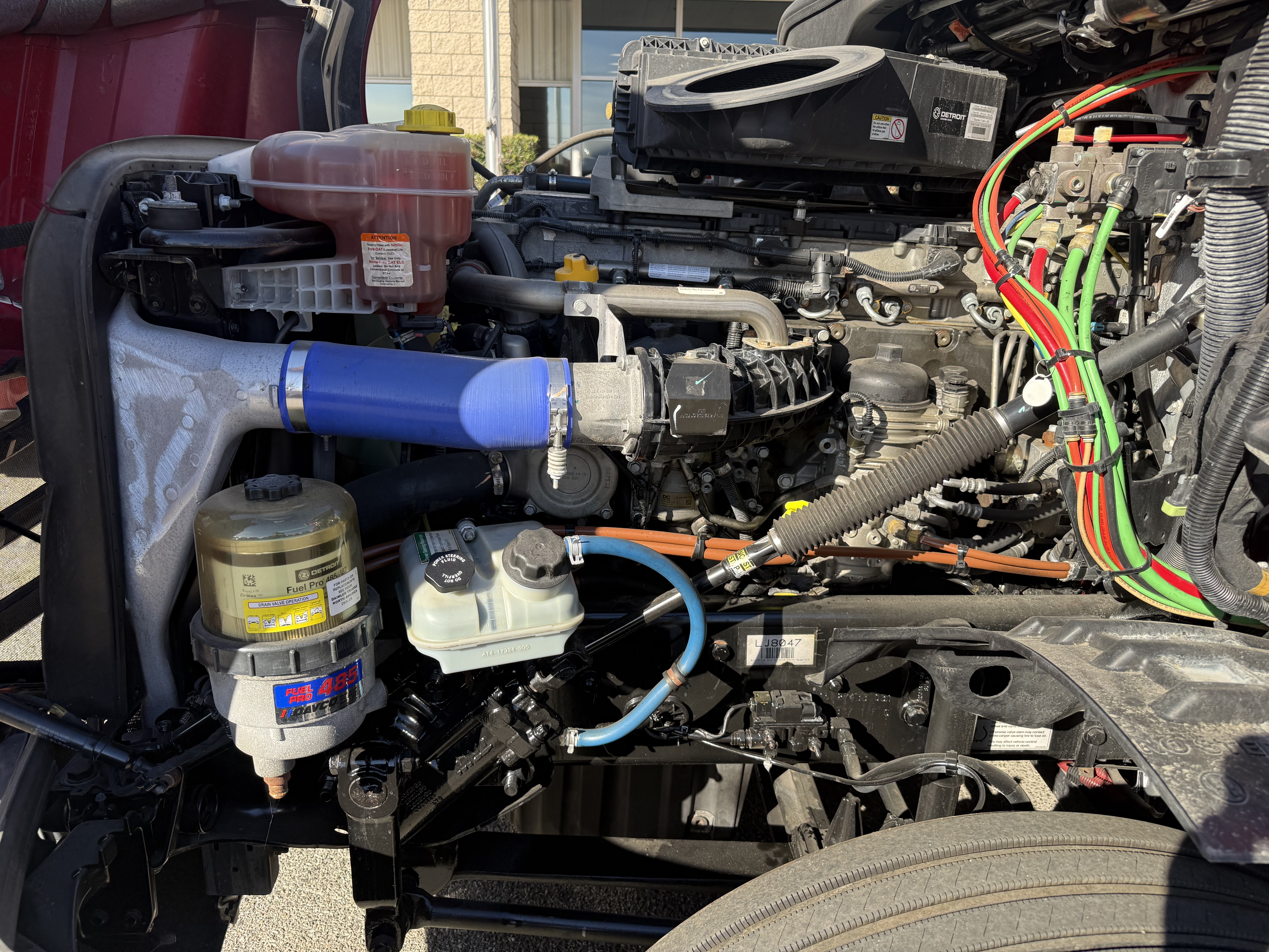 2020 FREIGHTLINER CASCADIA 126SLP - image 10