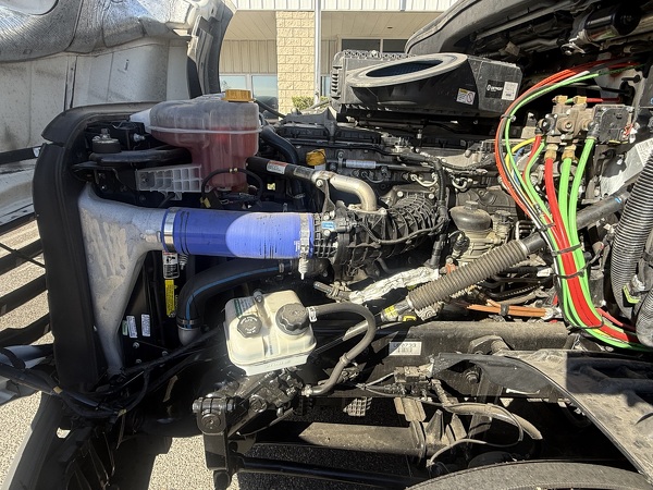 FREIGHTLINER CASCADIA 126SLP 2023