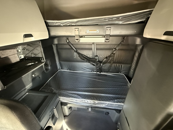 FREIGHTLINER CASCADIA 126SLP 2023