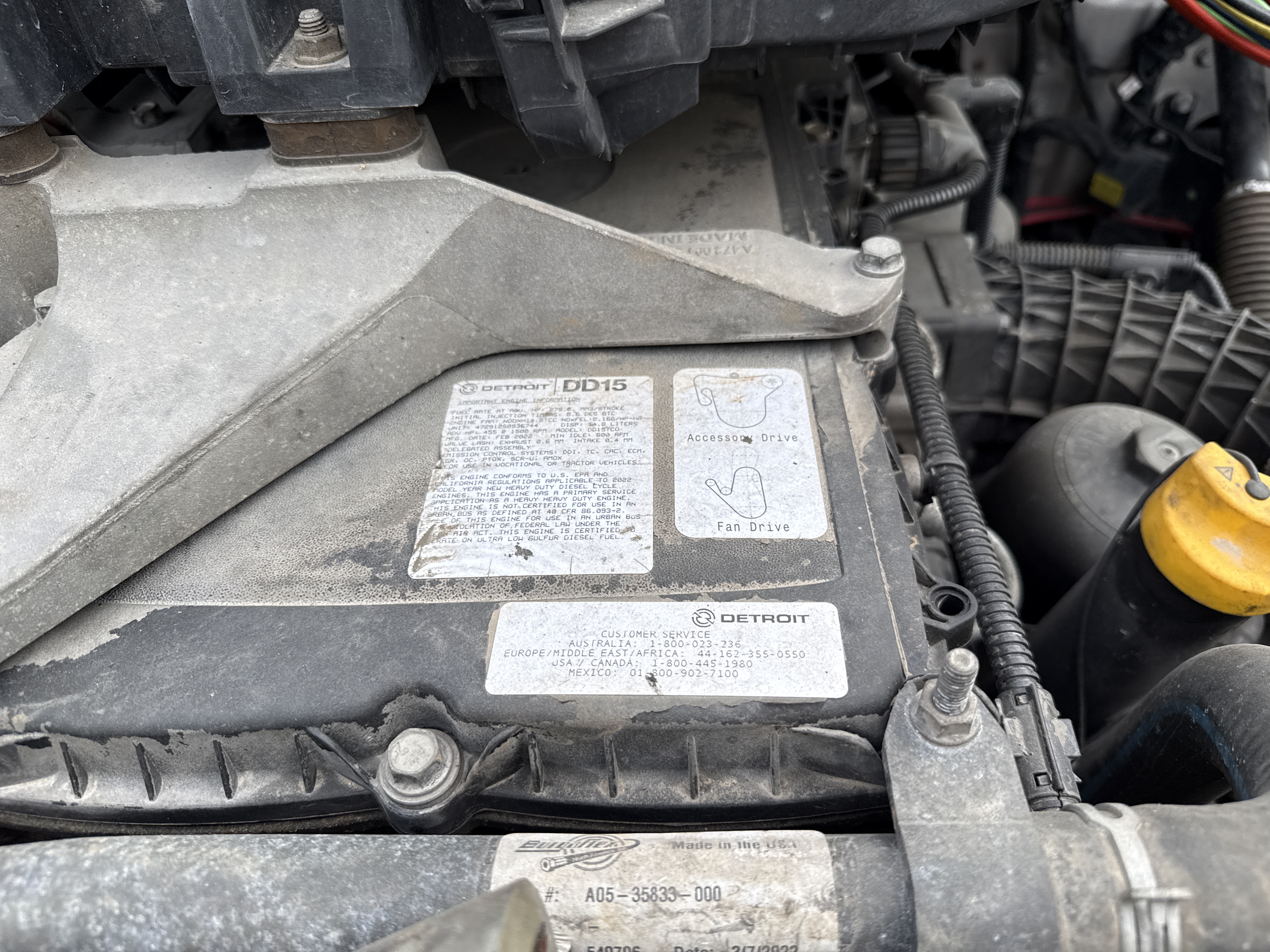 2023 FREIGHTLINER CASCADIA 126SLP - image 11