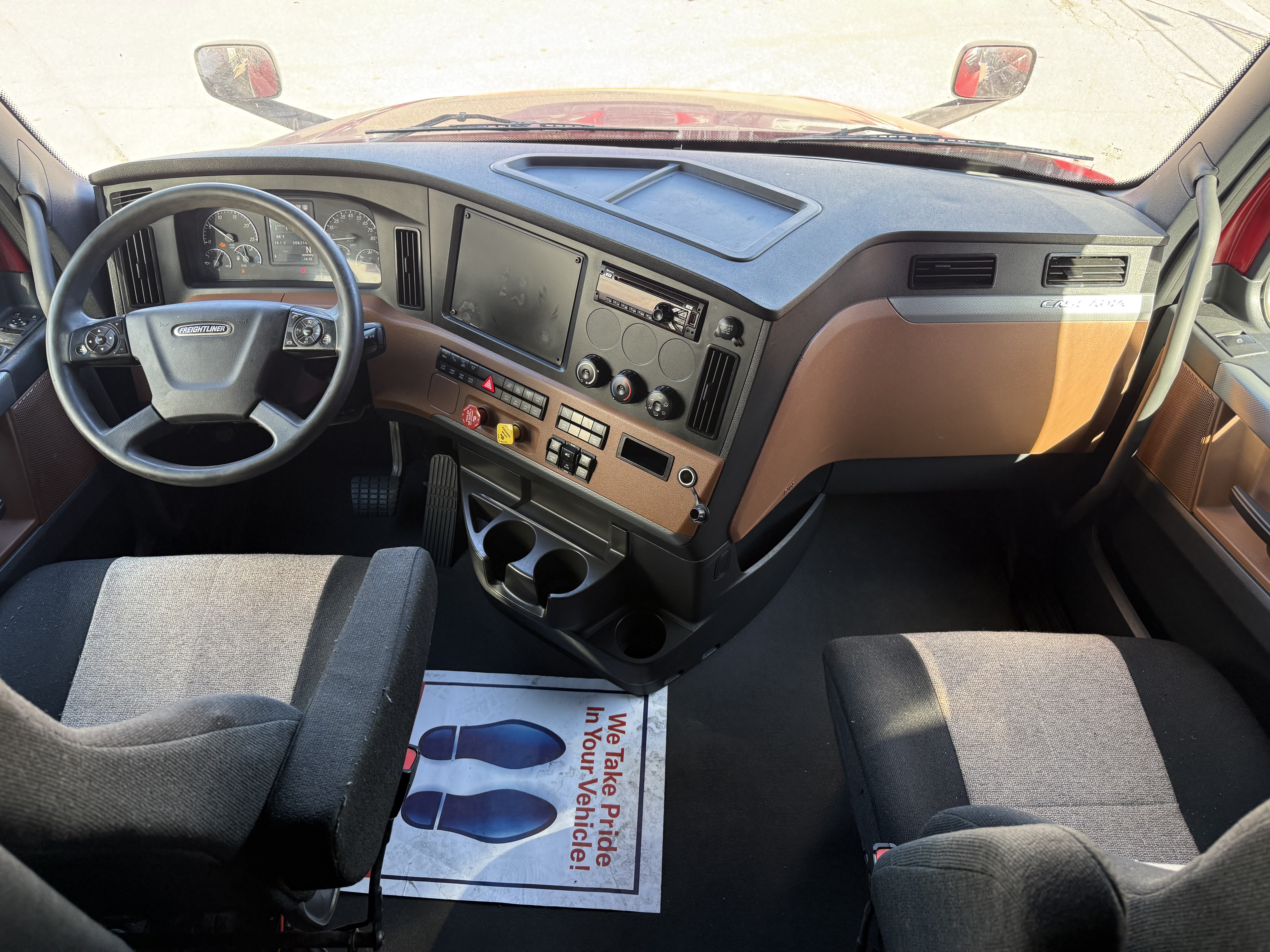 2020 FREIGHTLINER CASCADIA 126SLP - image 14