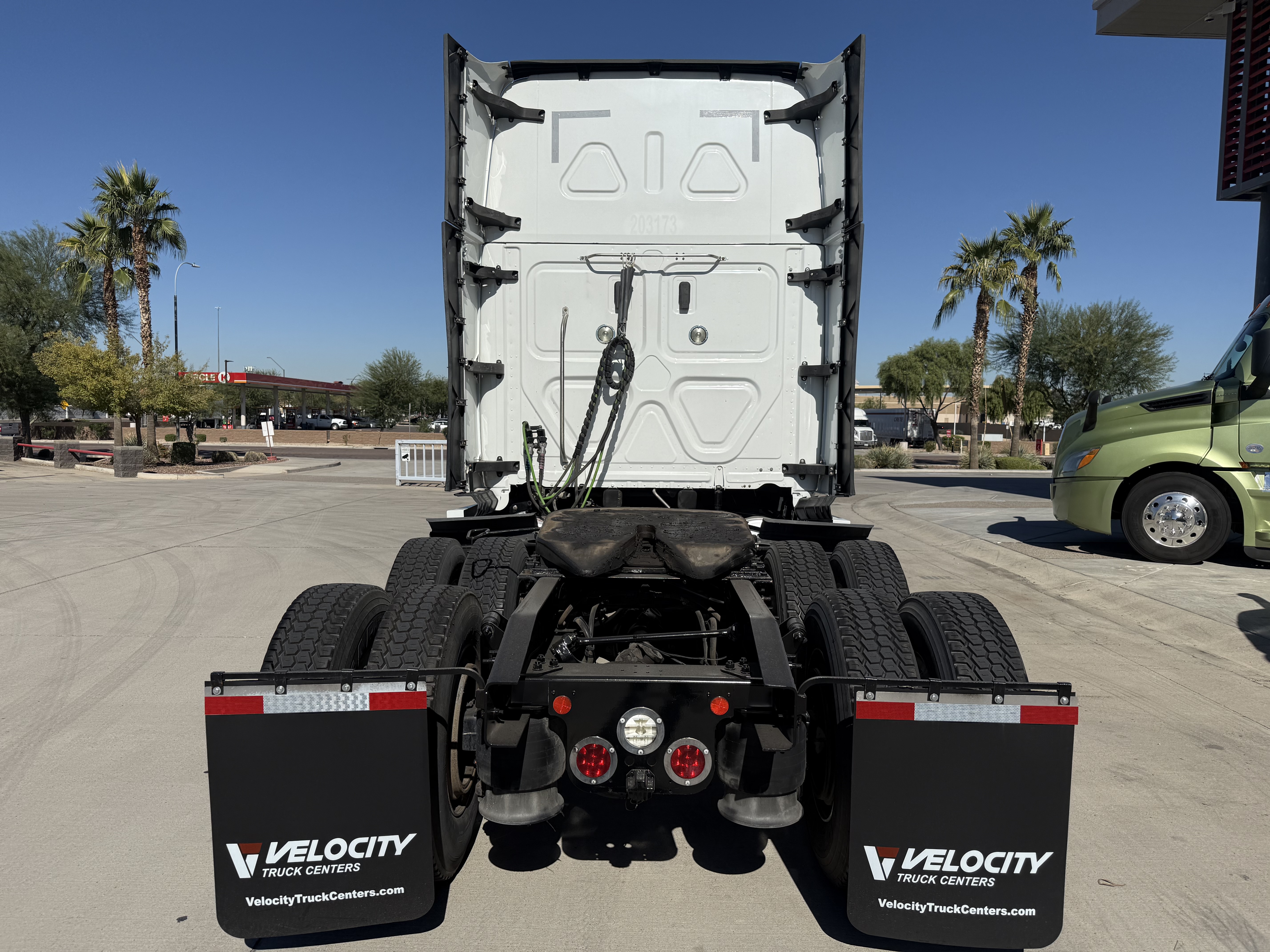 2020 FREIGHTLINER CASCADIA 126SLP - image 5