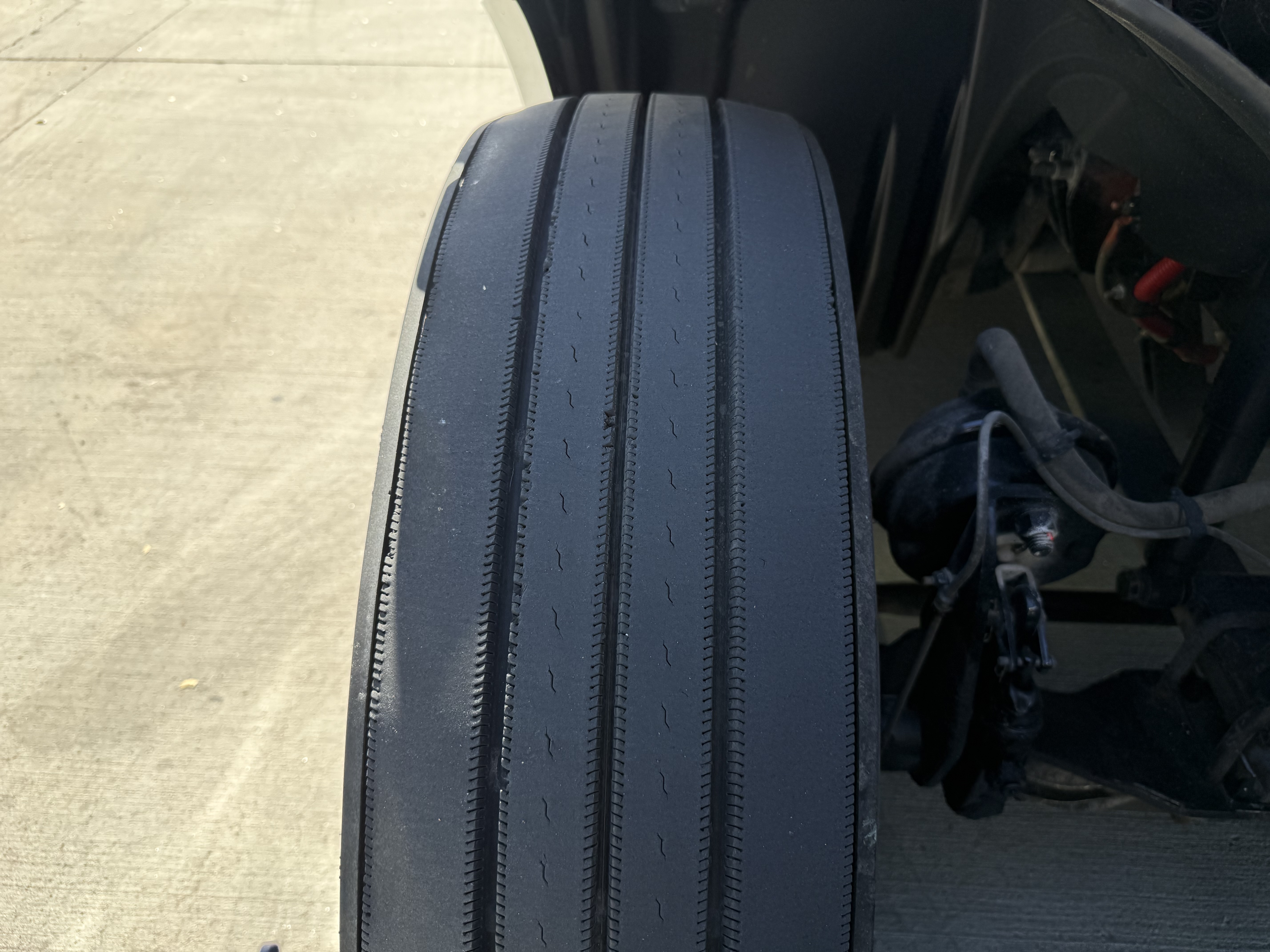 2020 FREIGHTLINER CASCADIA 126SLP - image 12