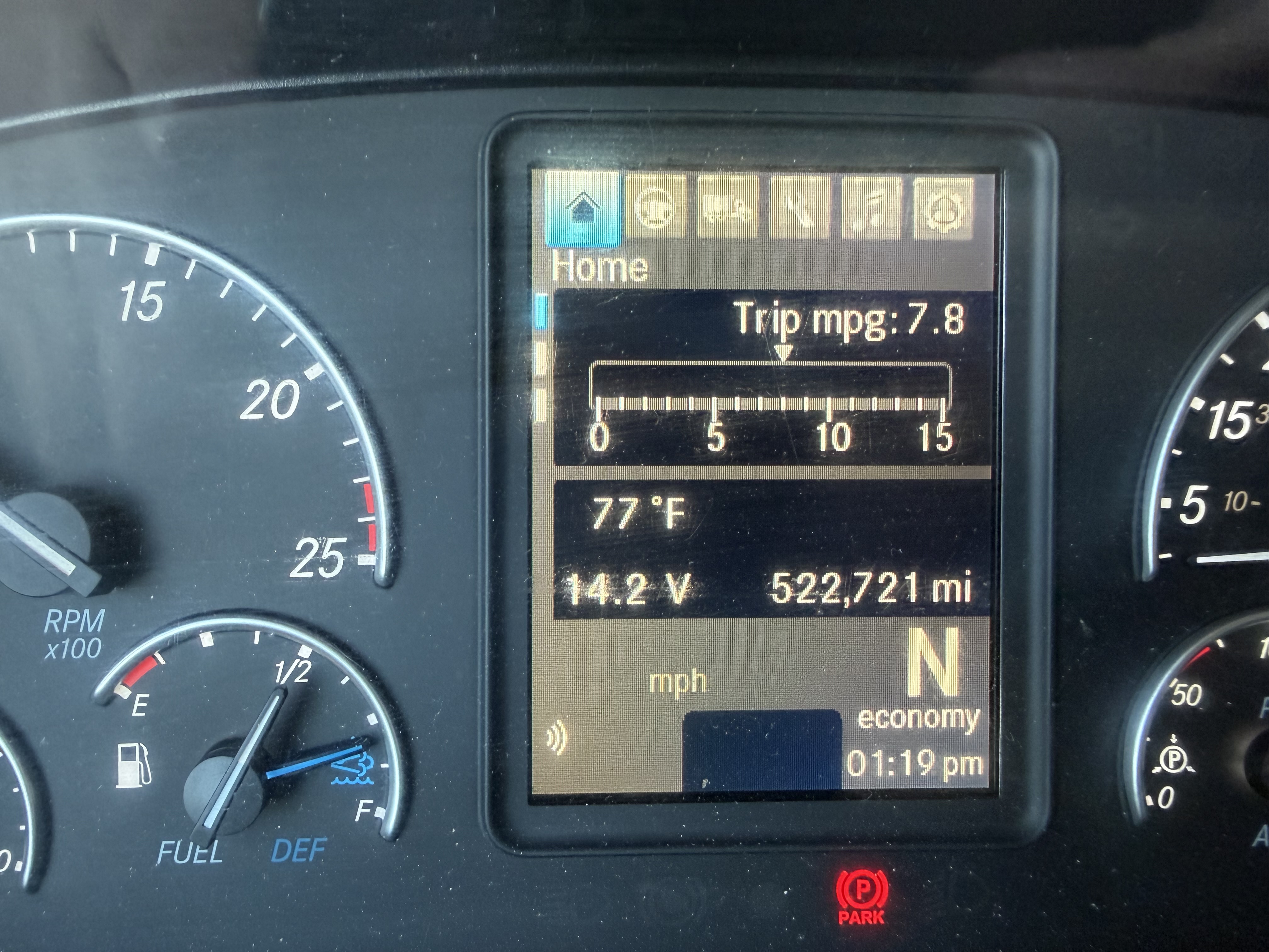 2021 FREIGHTLINER CASCADIA 126SLP - image 13