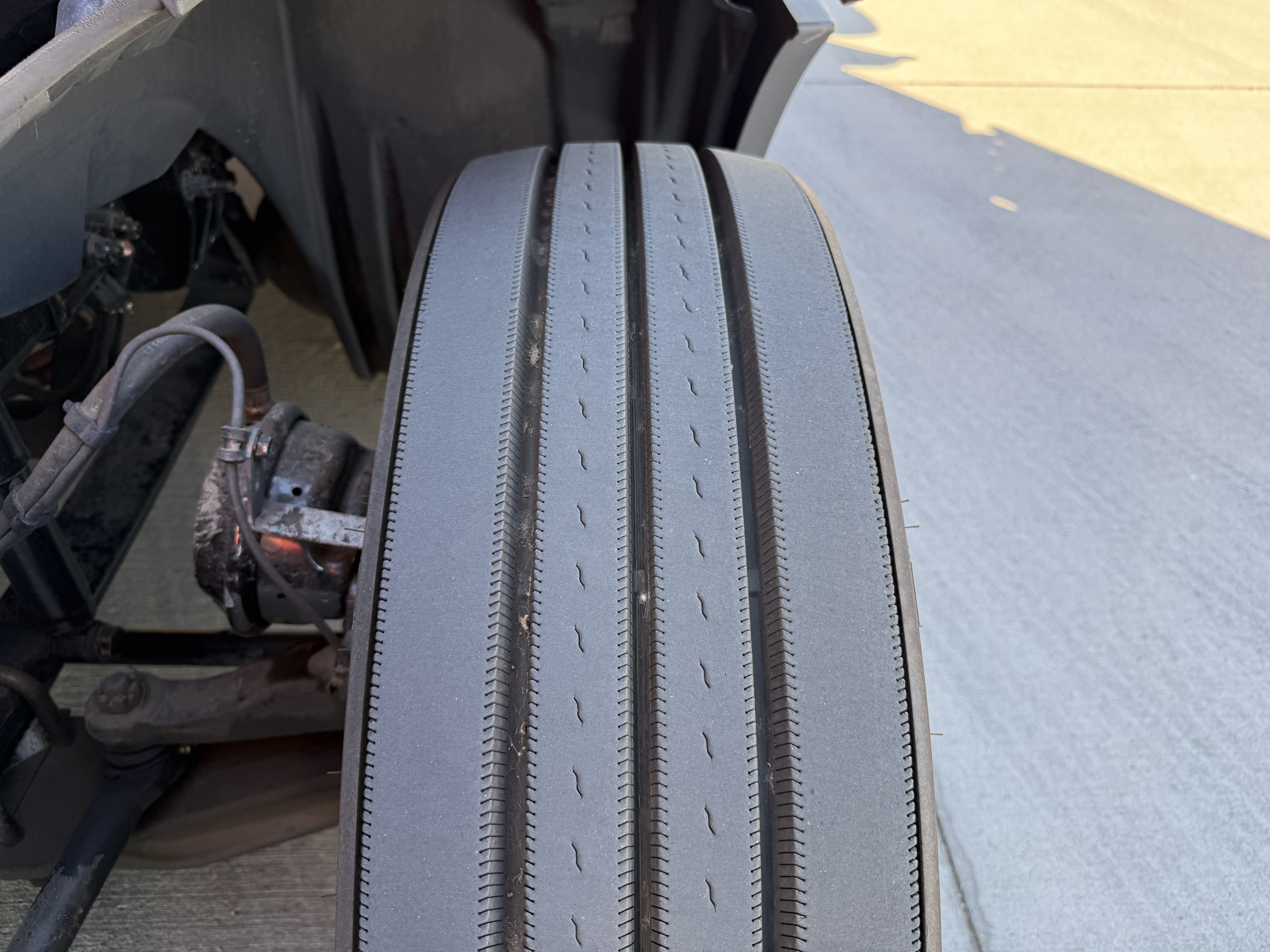 2021 FREIGHTLINER CASCADIA 126SLP - image 13