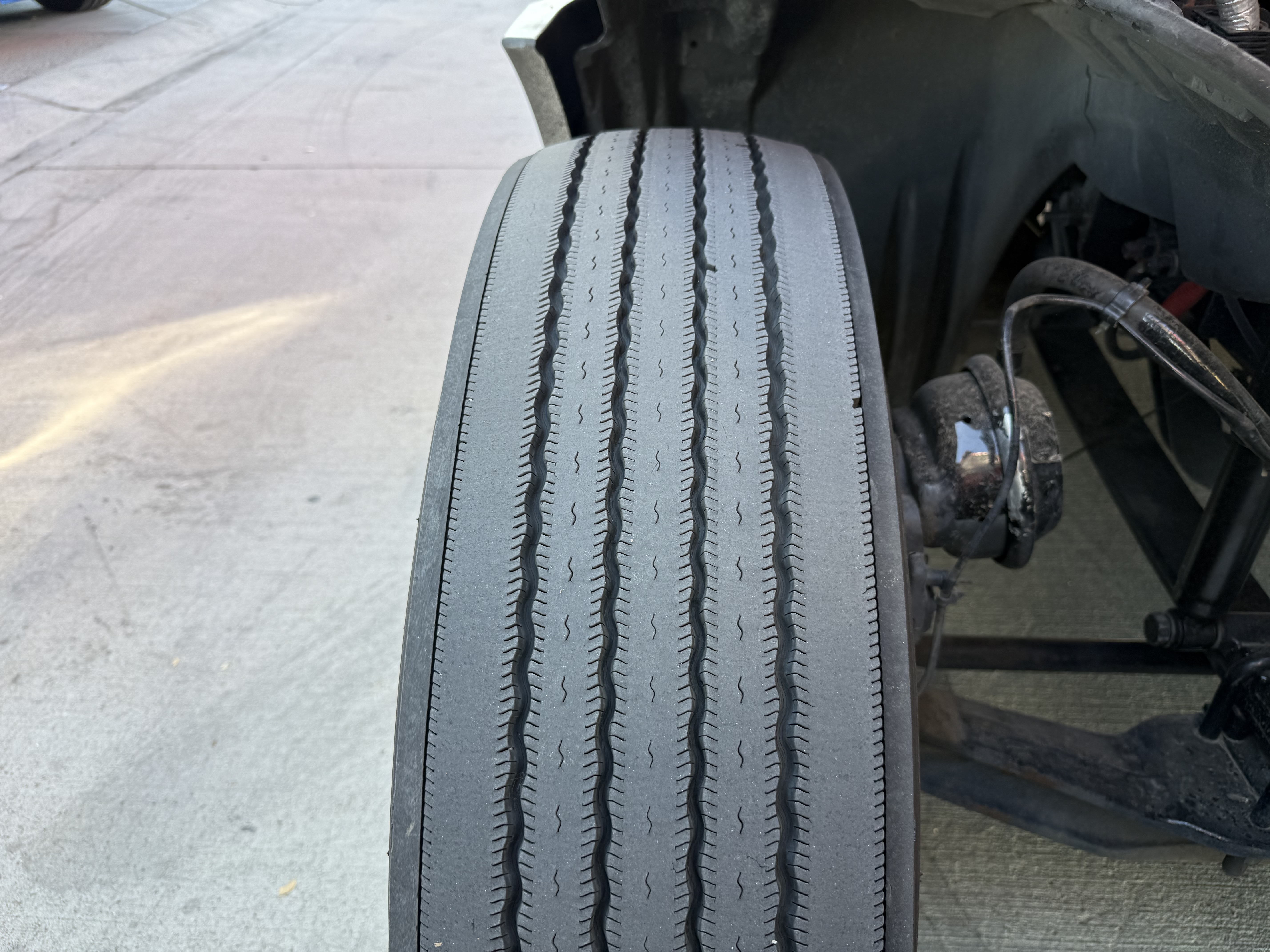 2021 FREIGHTLINER CASCADIA 126SLP - image 12