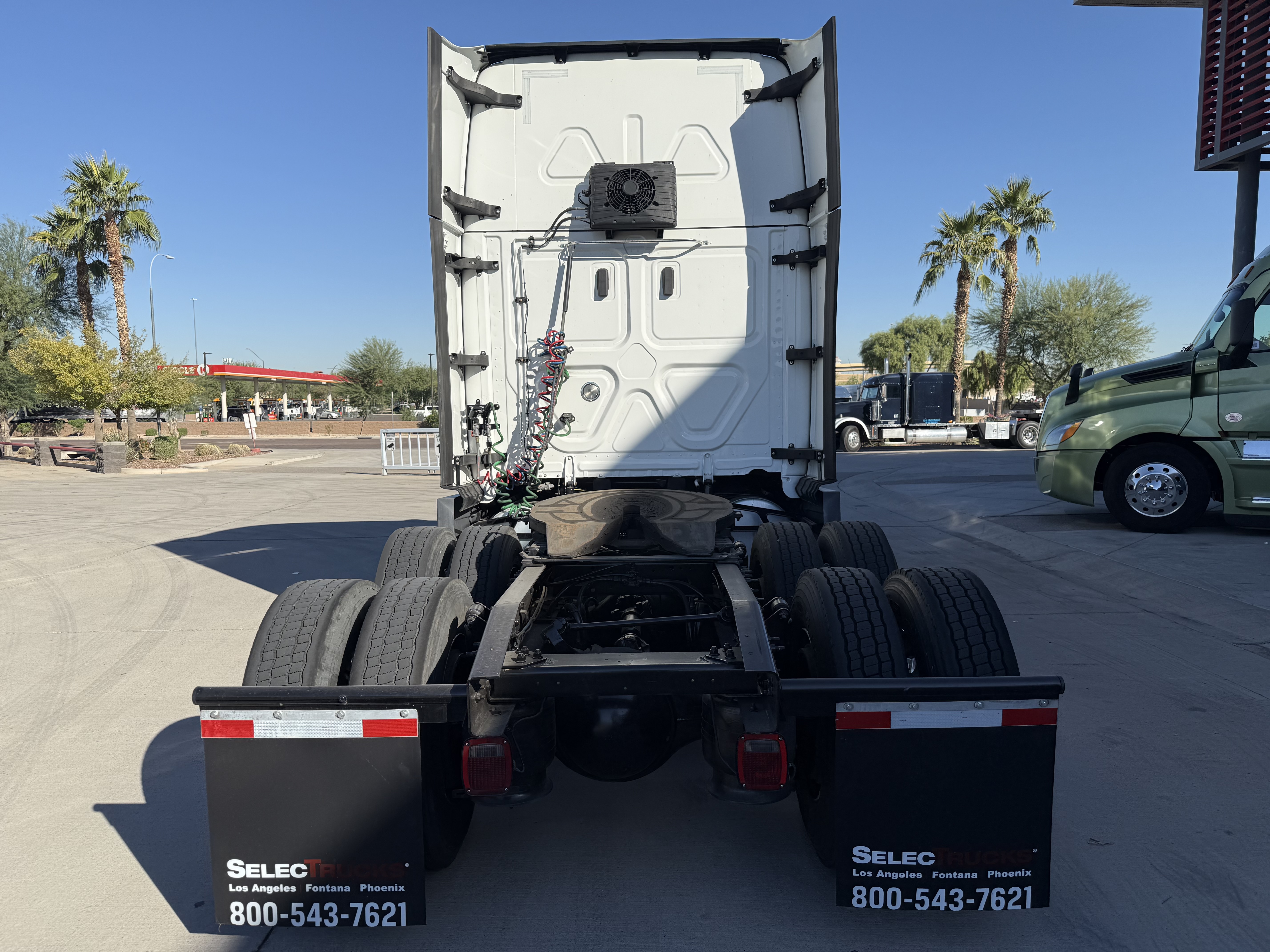 2022 FREIGHTLINER CASCADIA 126SLP - image 5