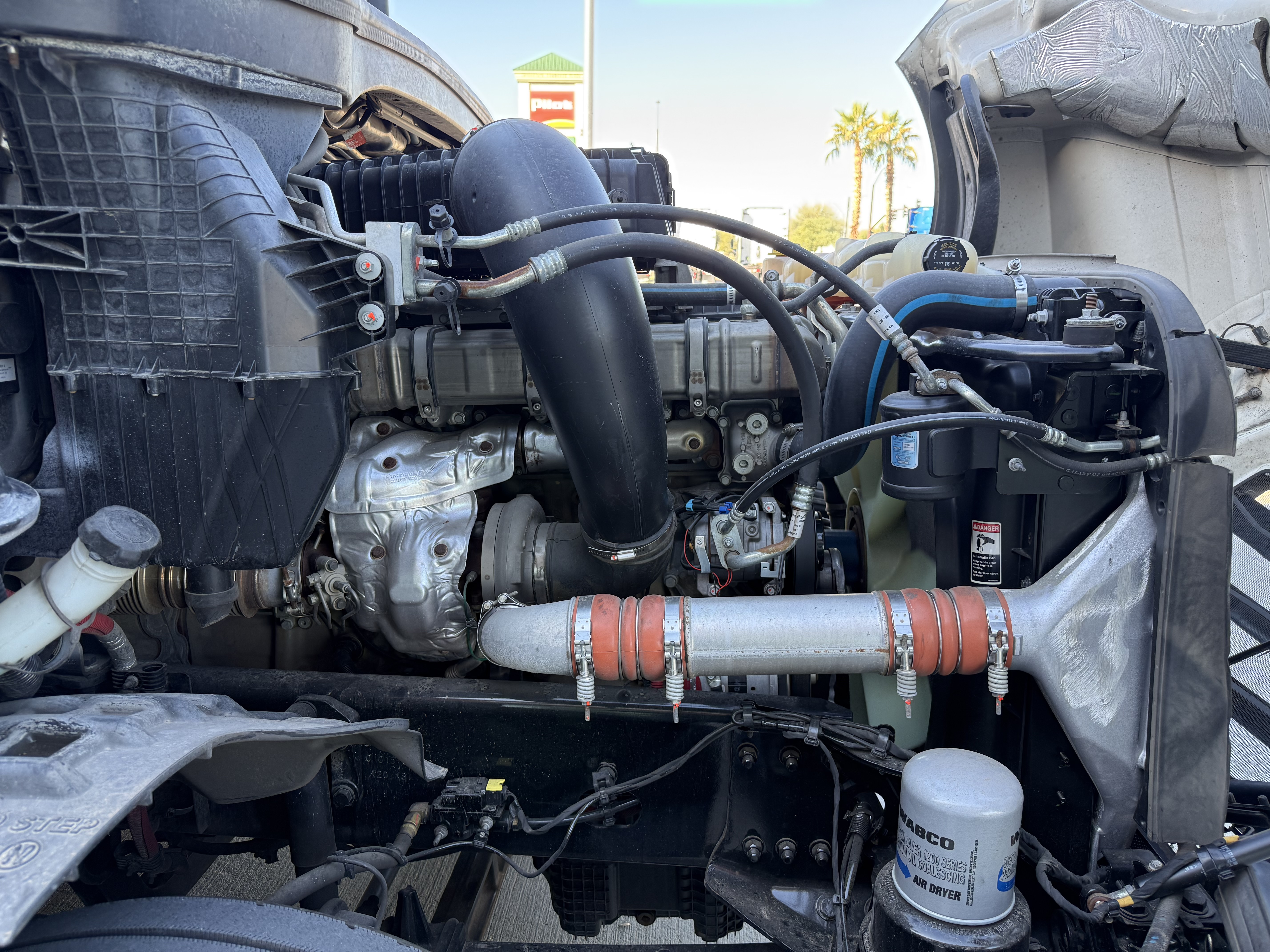 2021 FREIGHTLINER CASCADIA 126SLP - image 9