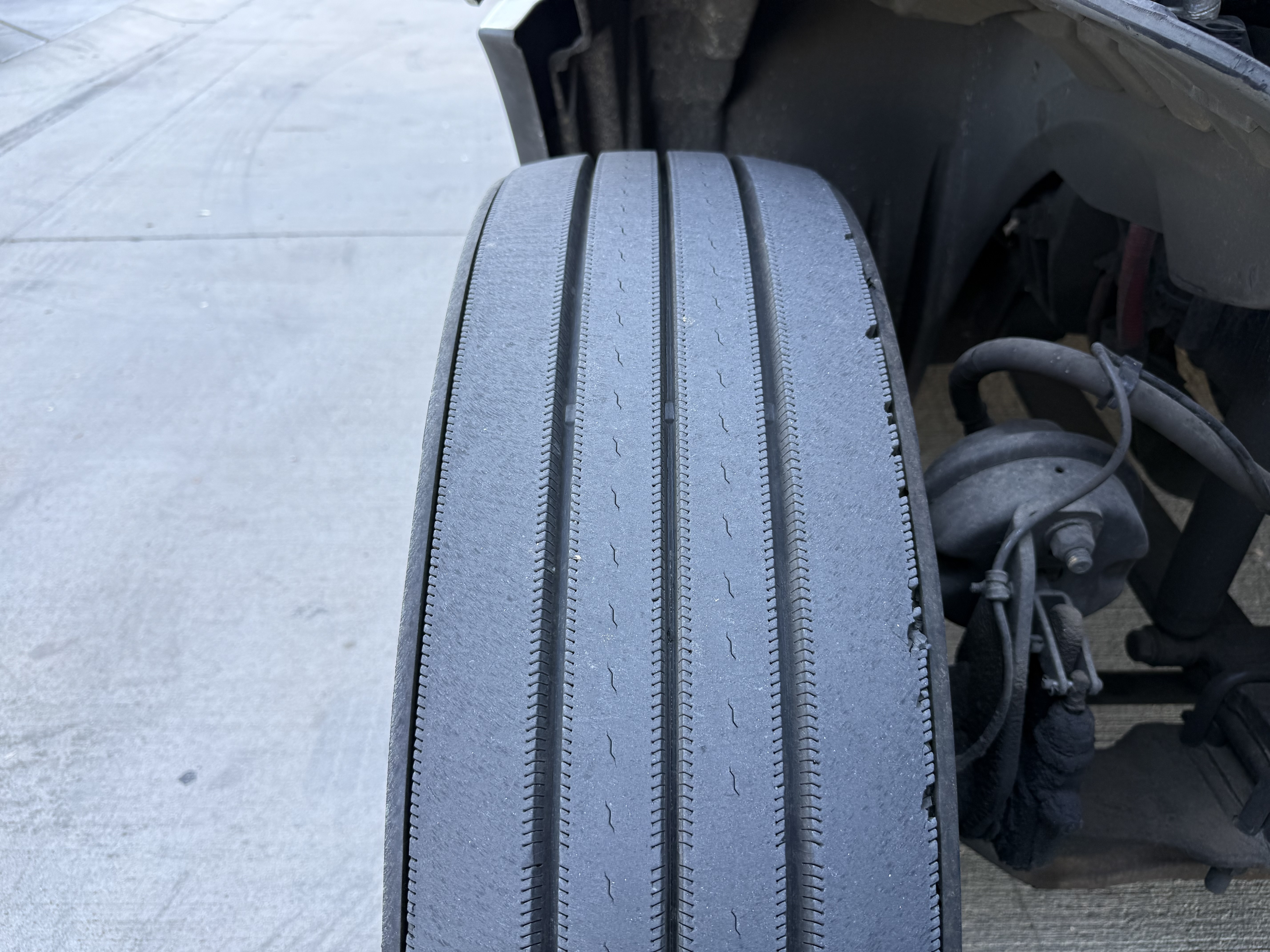 2021 FREIGHTLINER CASCADIA 126SLP - image 12