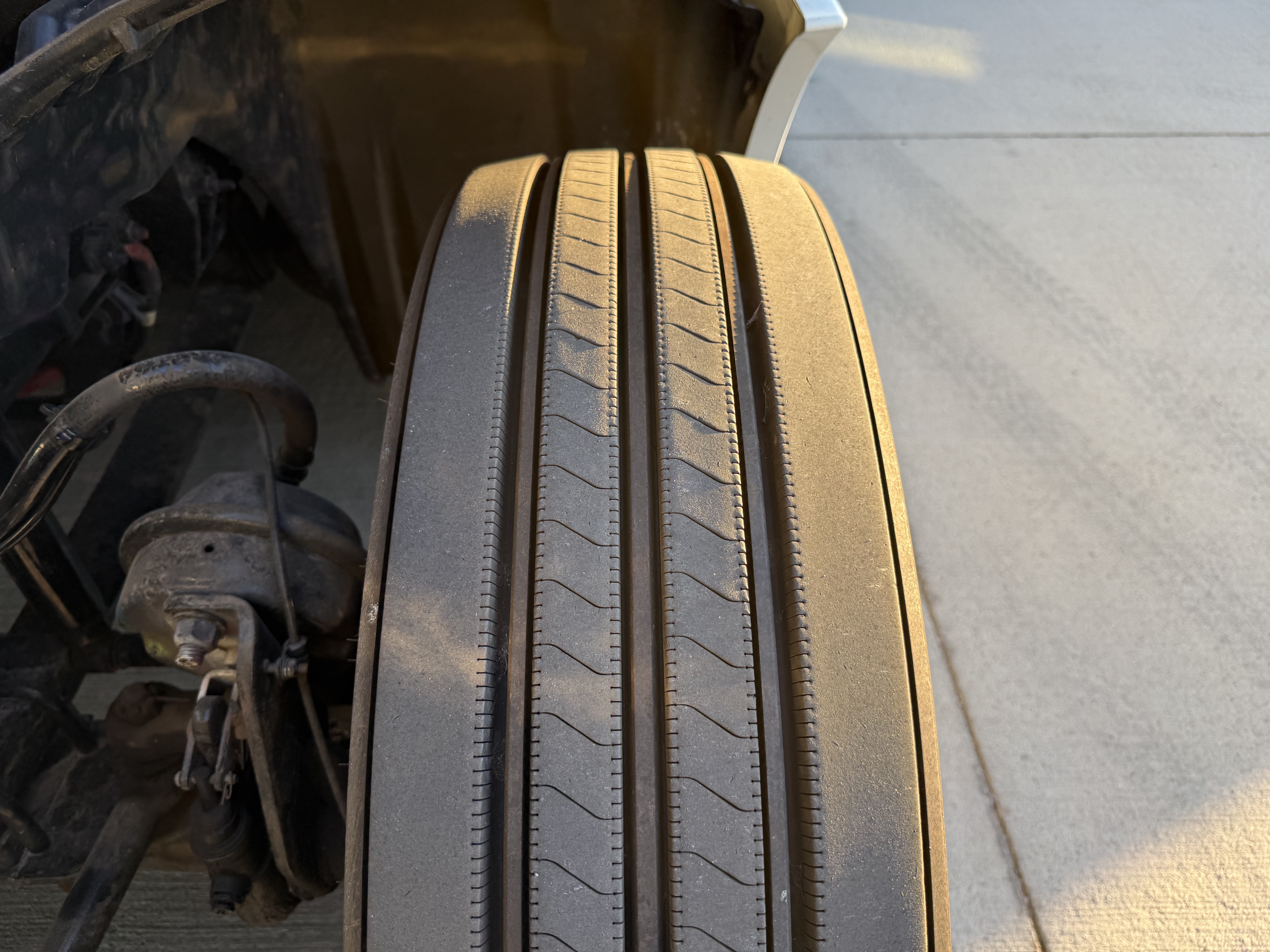 2020 FREIGHTLINER CASCADIA 126SLP - image 13