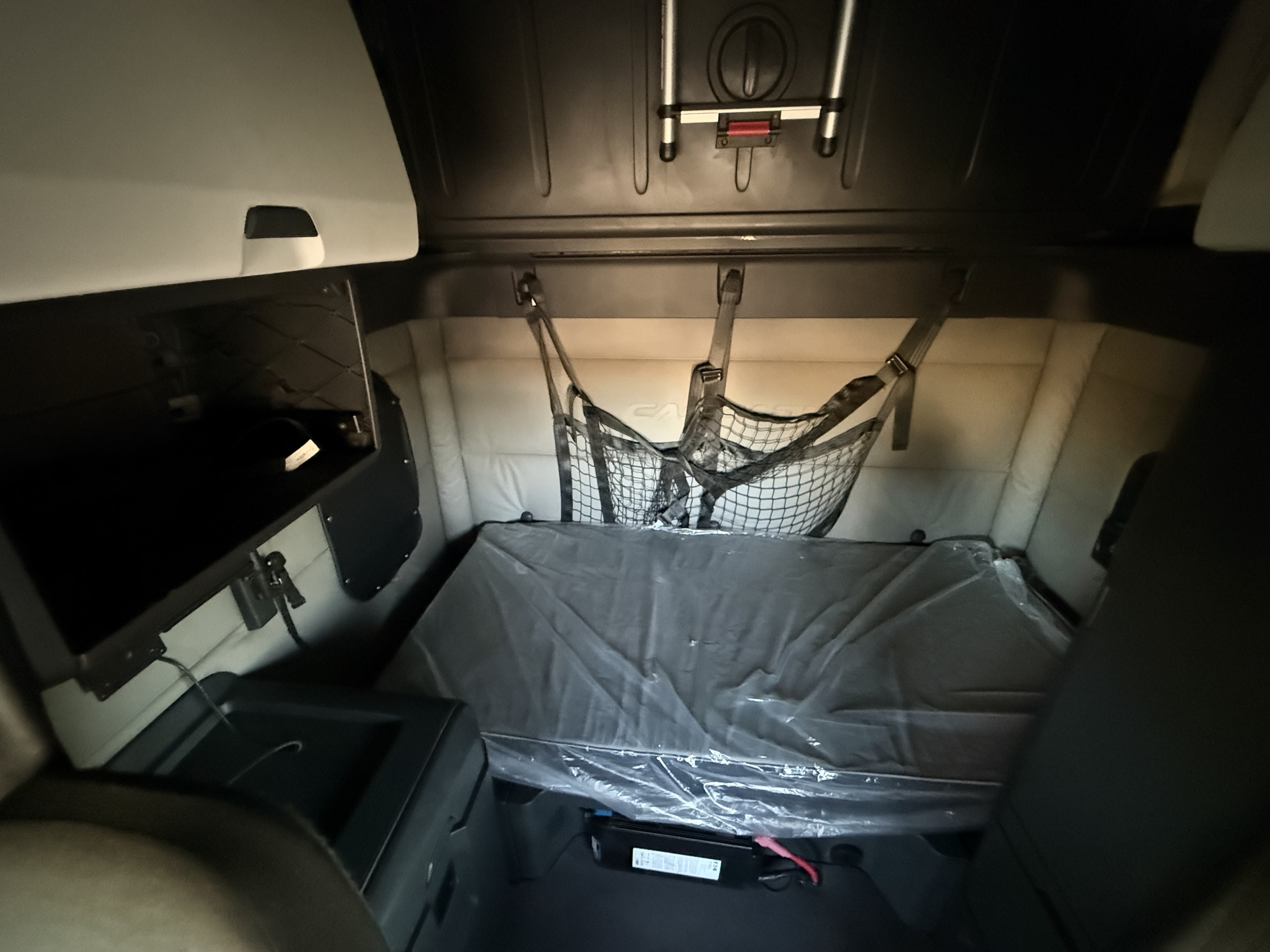 2020 FREIGHTLINER CASCADIA 126SLP - image 15