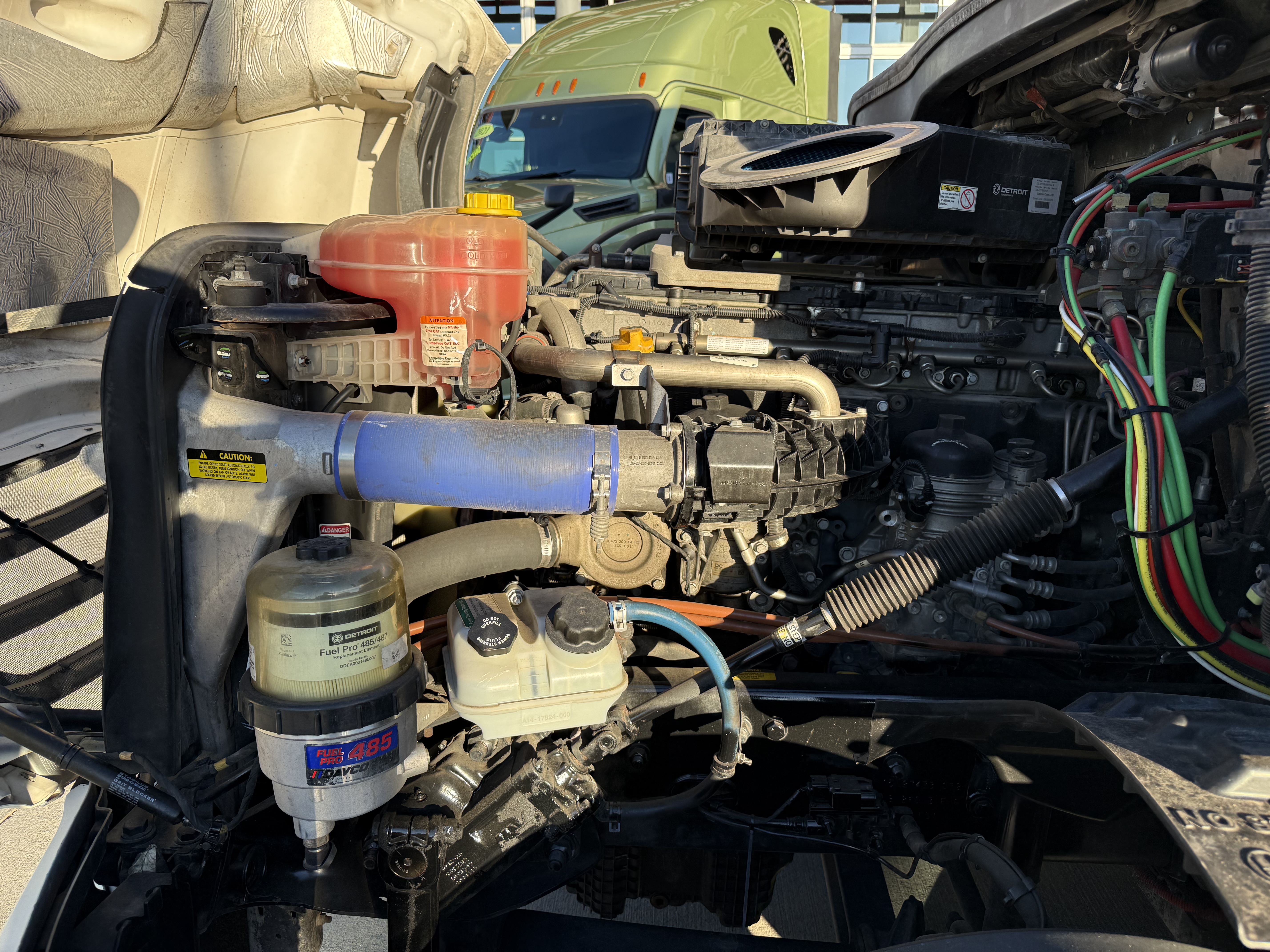 2020 FREIGHTLINER CASCADIA 126SLP - image 10