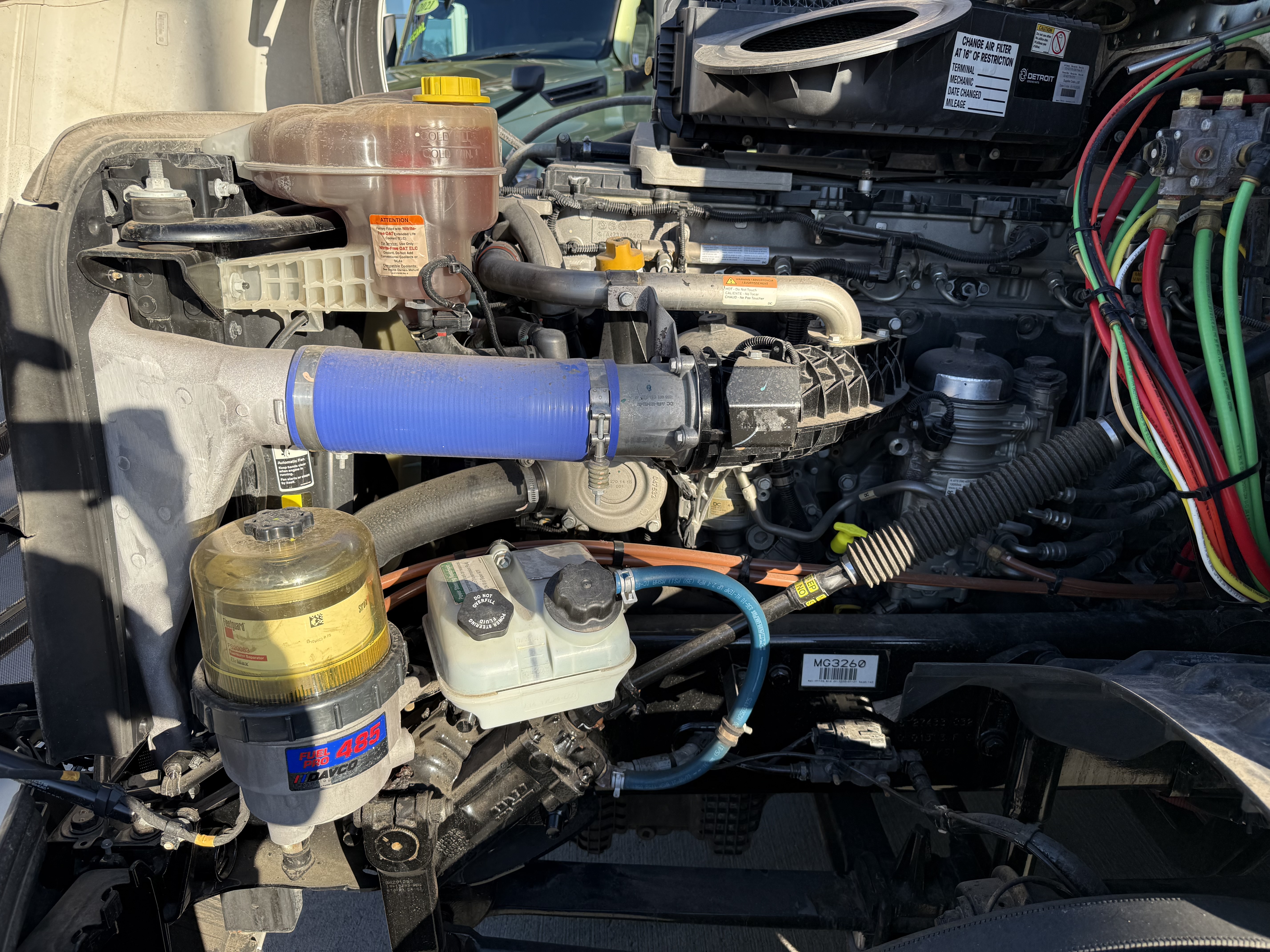 2021 FREIGHTLINER CASCADIA 126SLP - image 10