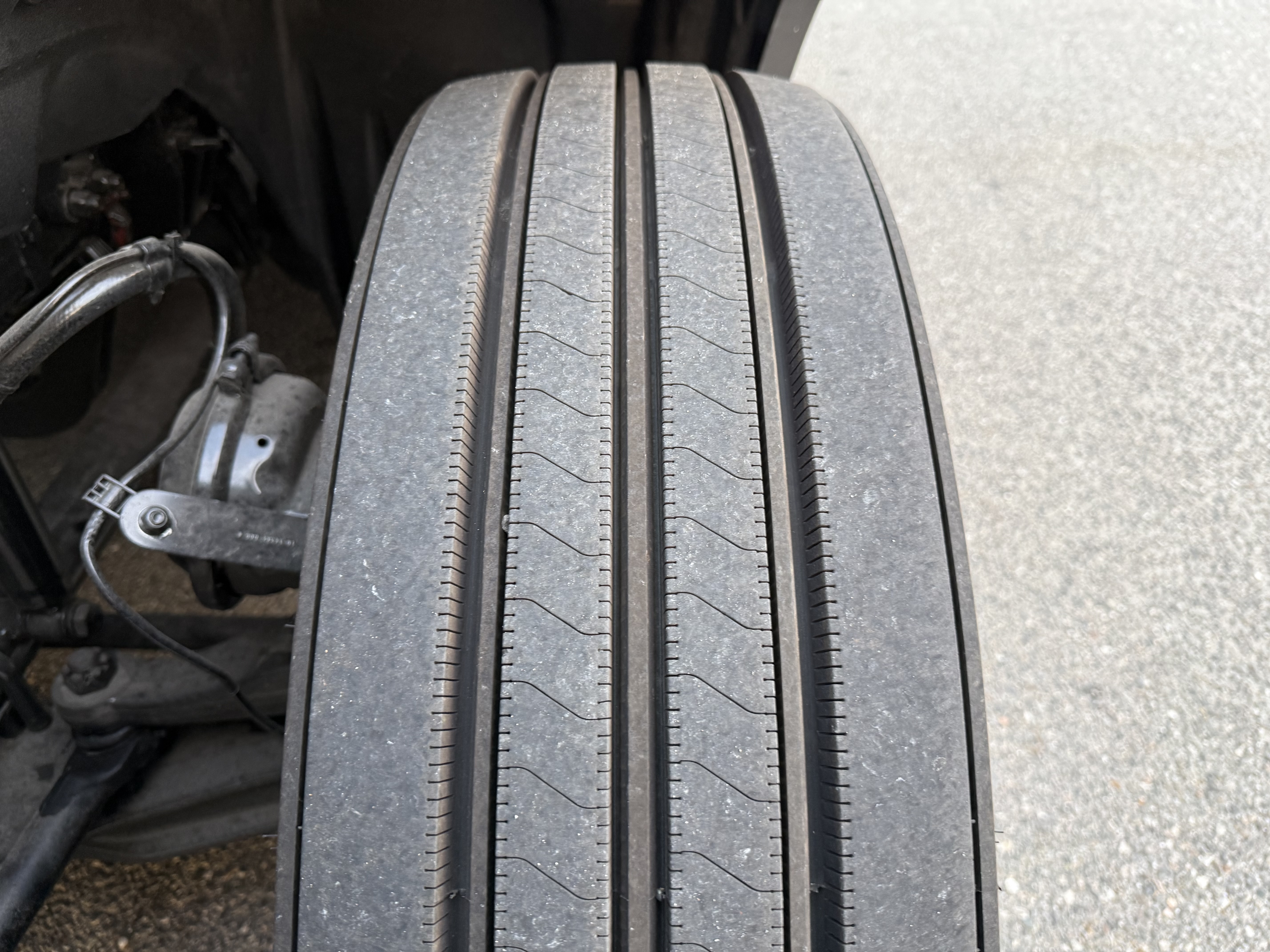 2023 FREIGHTLINER CASCADIA 126SLP - image 13