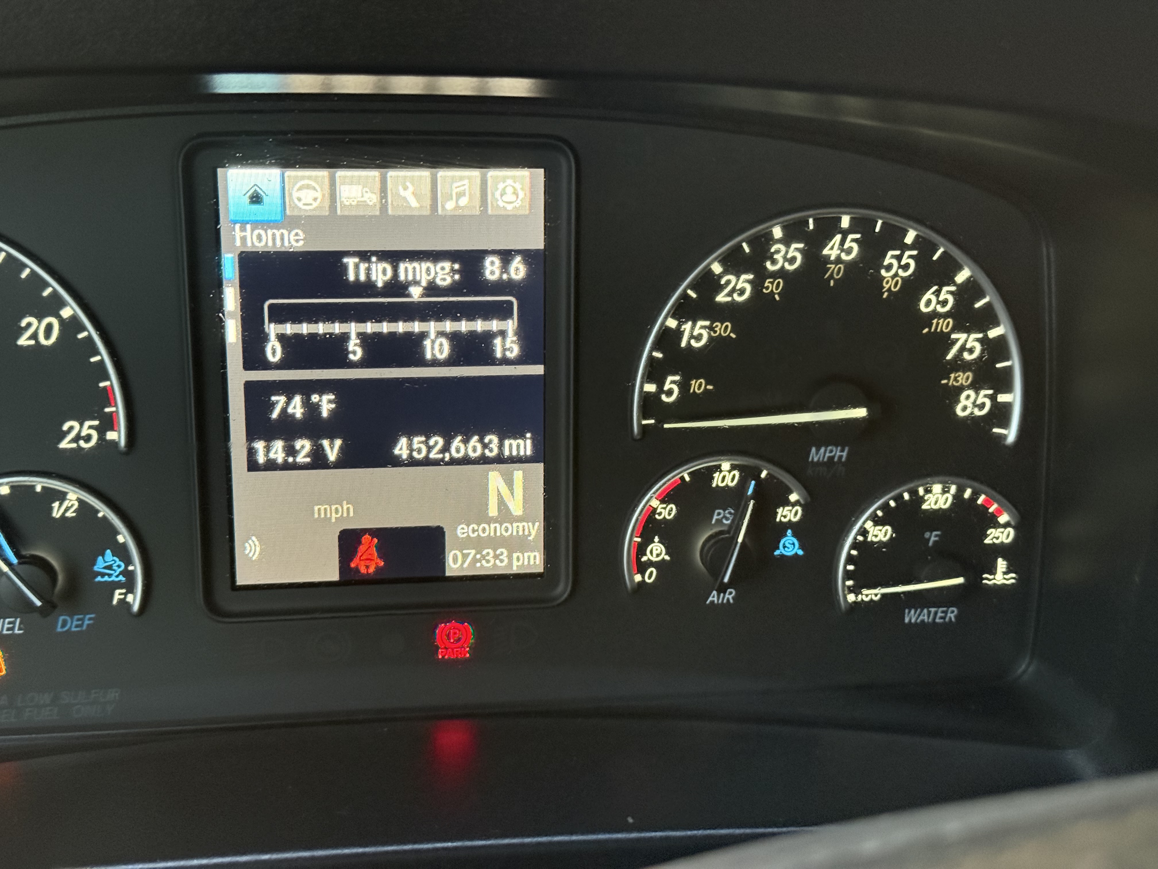 2023 FREIGHTLINER CASCADIA 126SLP - image 14