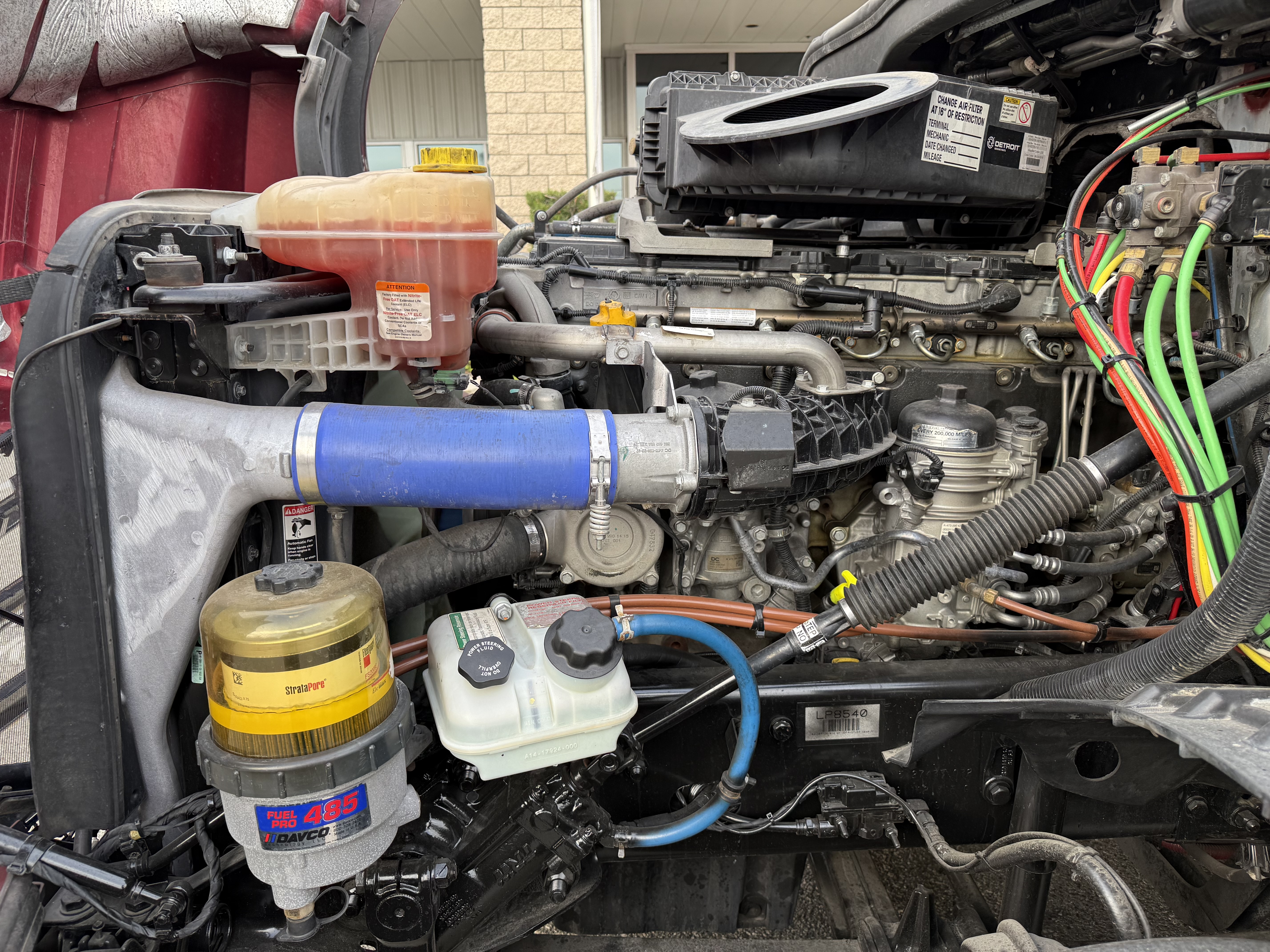 2020 FREIGHTLINER CASCADIA 126SLP - image 10