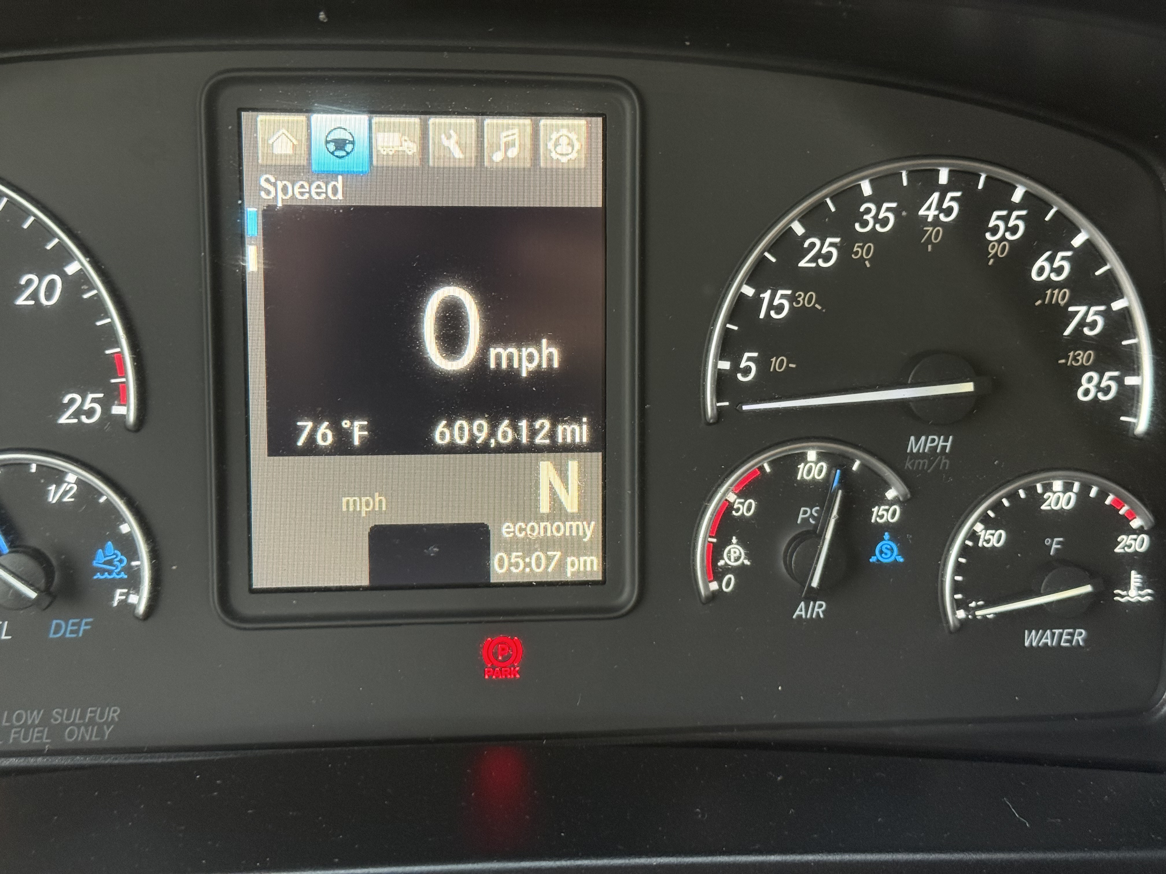 2020 FREIGHTLINER CASCADIA 126SLP - image 14