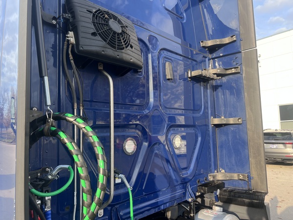 FREIGHTLINER CASCADIA 126SLP 2021