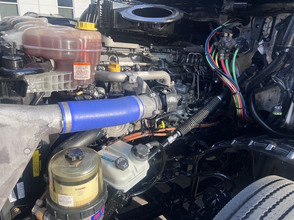 FREIGHTLINER CASCADIA 126SLP 2021