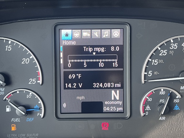 FREIGHTLINER CASCADIA 126SLP 2021