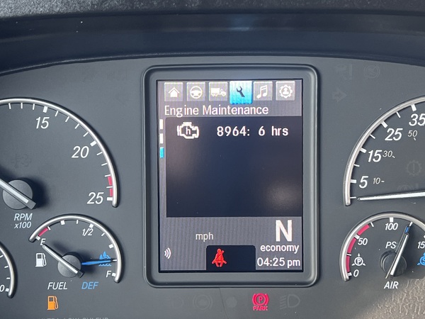 FREIGHTLINER CASCADIA 126SLP 2021