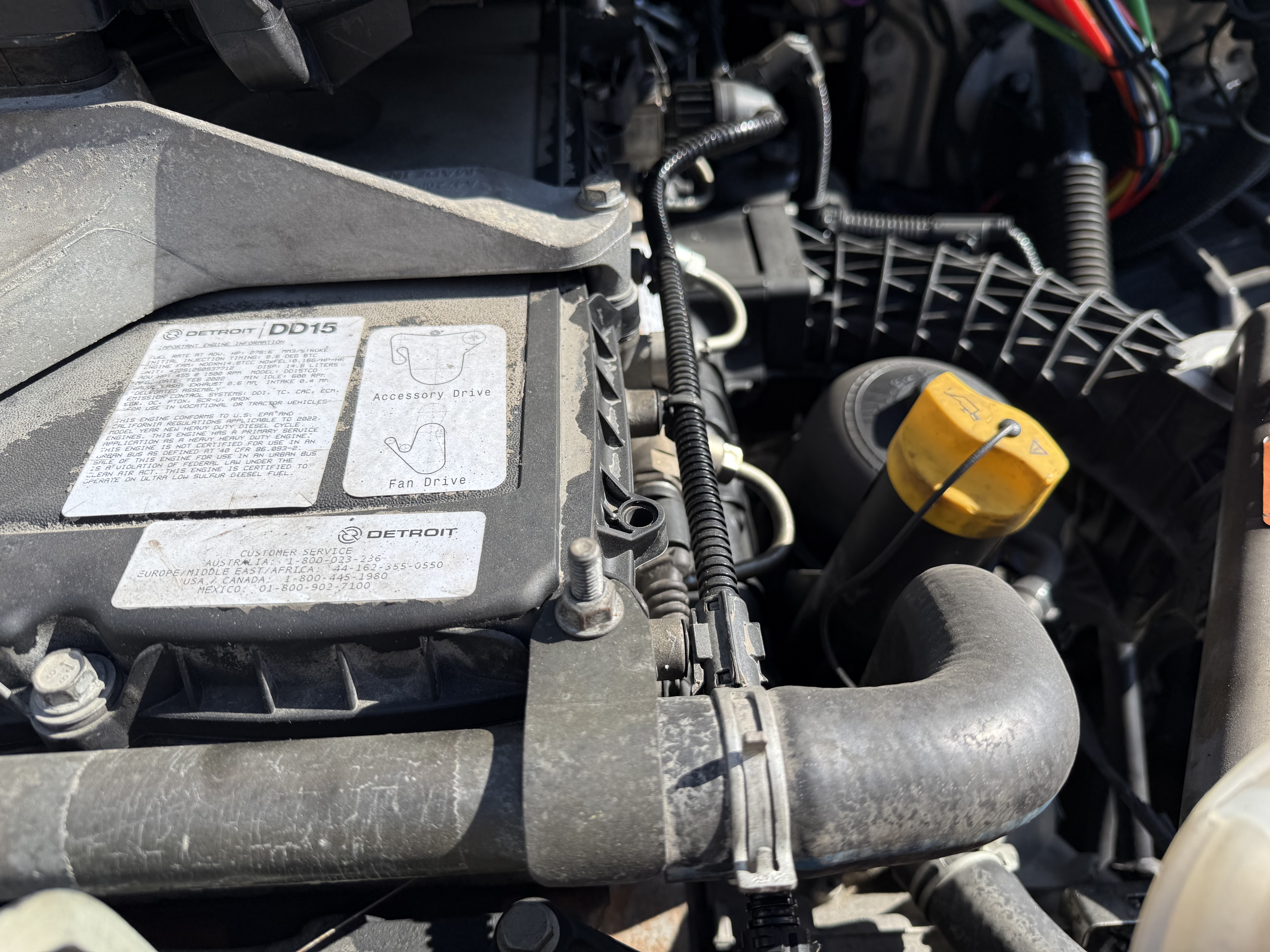 2023 FREIGHTLINER CASCADIA 126SLP - image 11