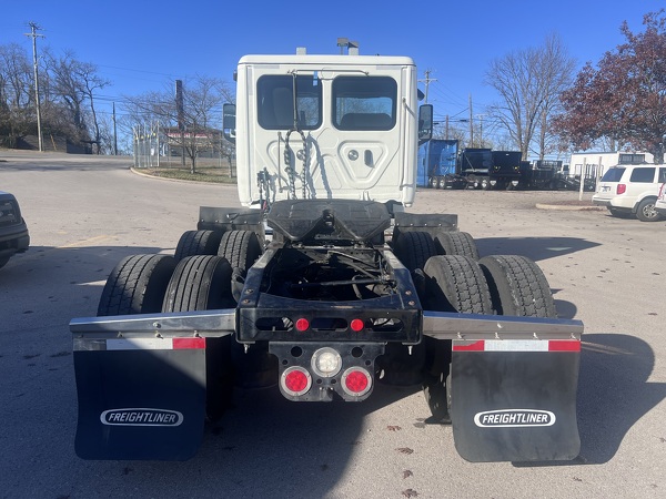 FREIGHTLINER CASCADIA 126DC 2023