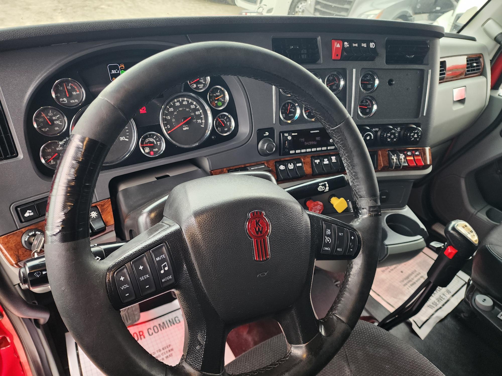 2021 KENWORTH T680 - image 19