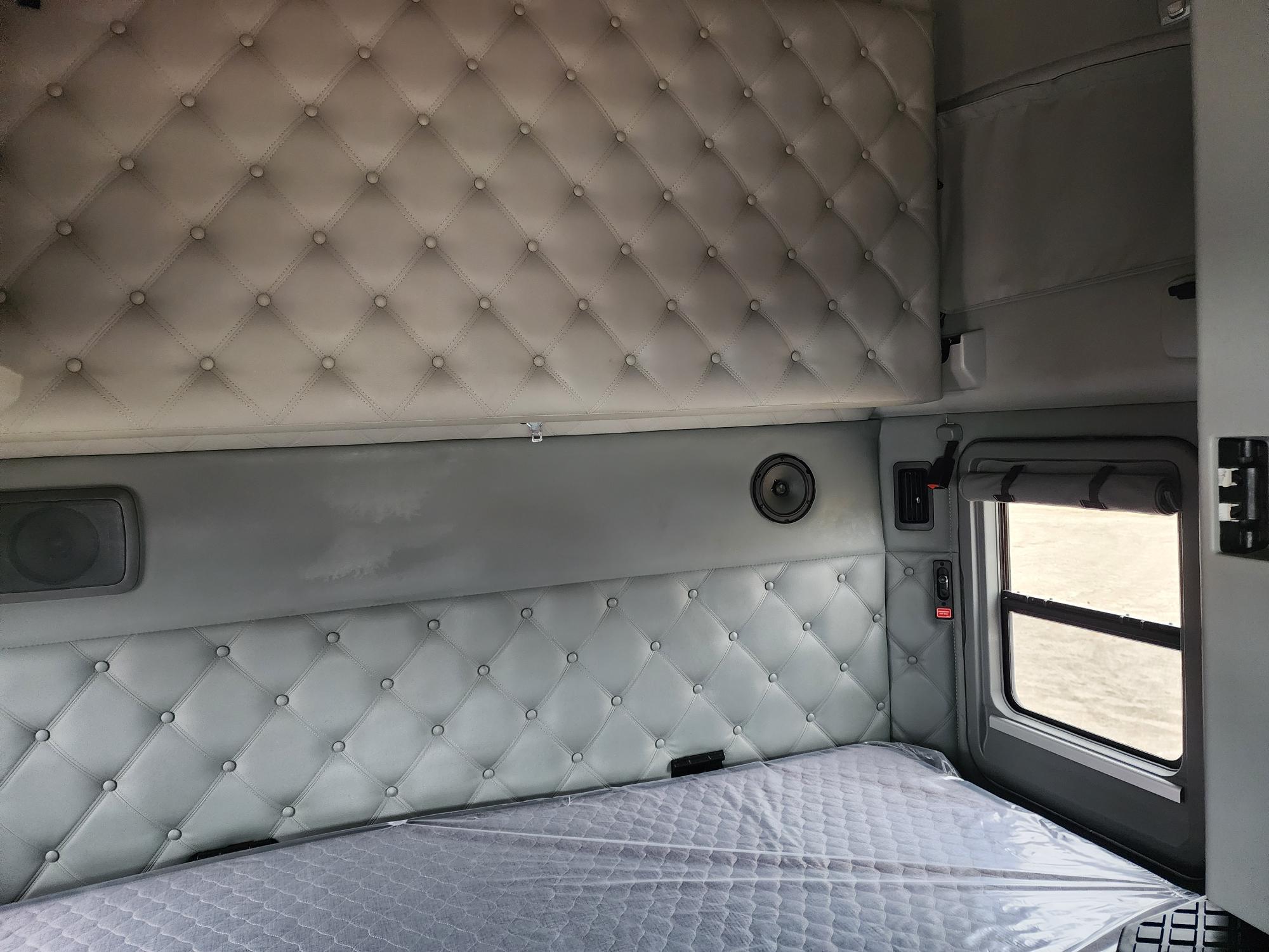 2021 KENWORTH T680 - image 23