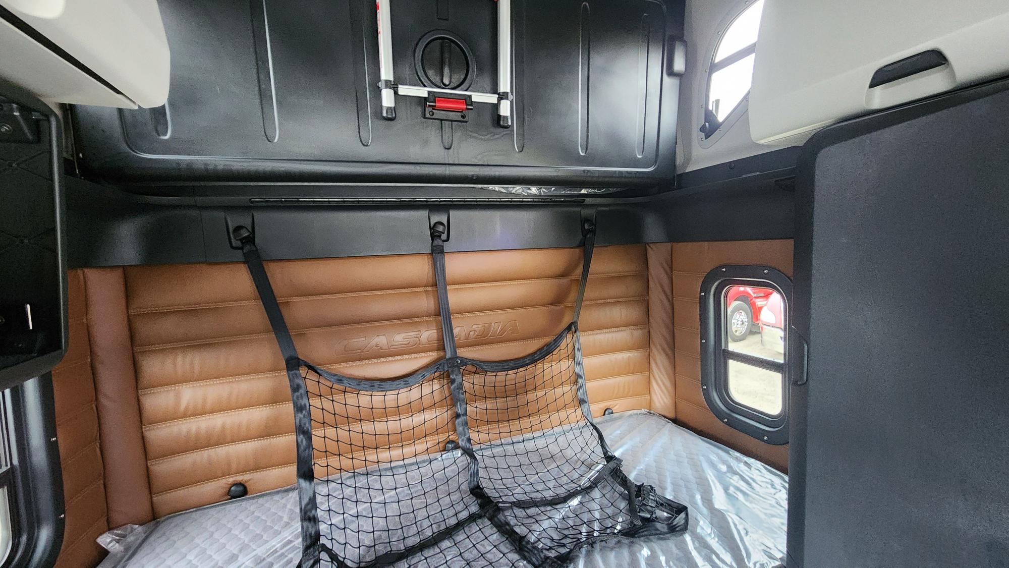 2022 FREIGHTLINER CASCADIA 126SLP - image 19