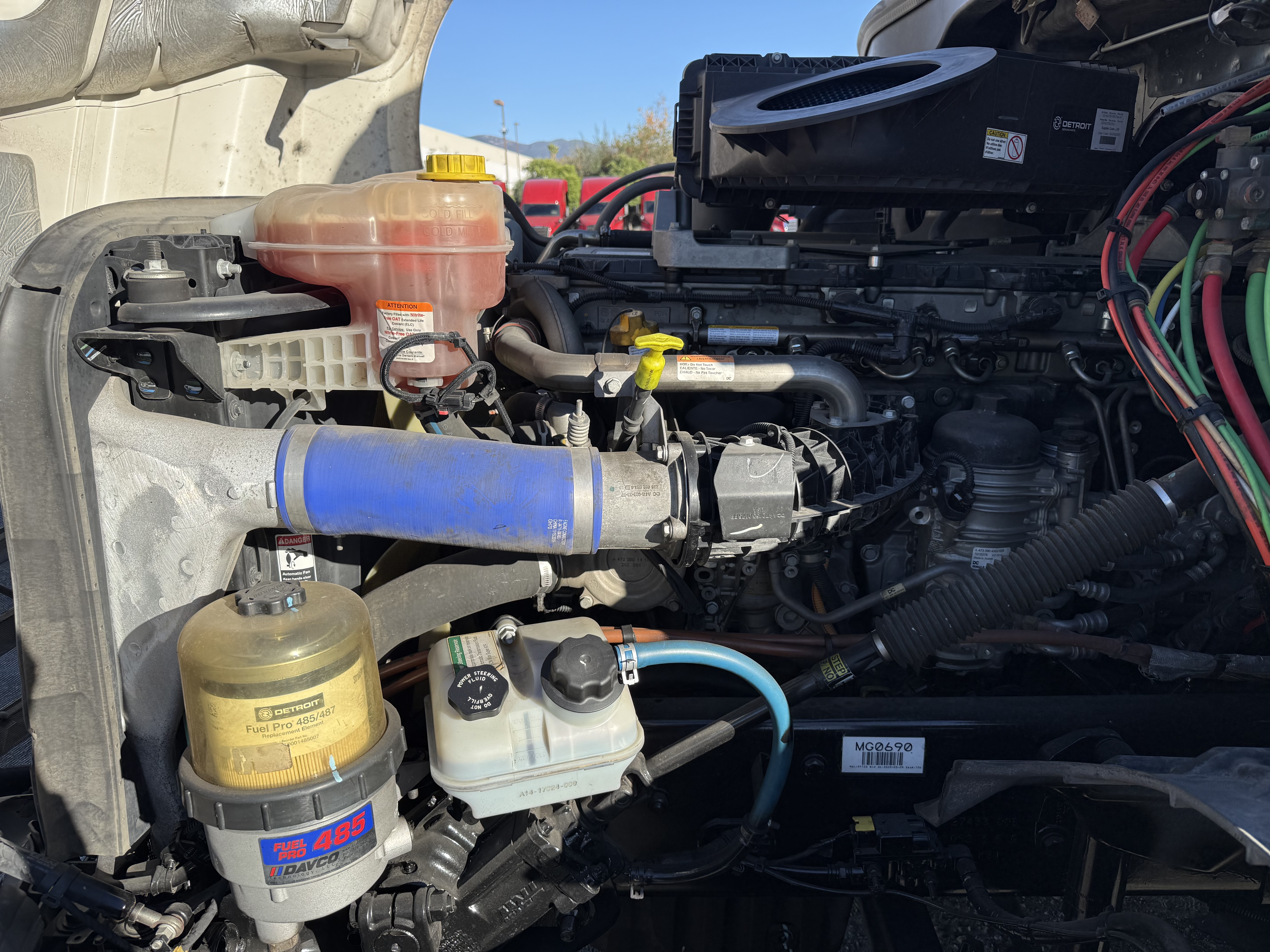 2021 FREIGHTLINER CASCADIA 126DC - image 9