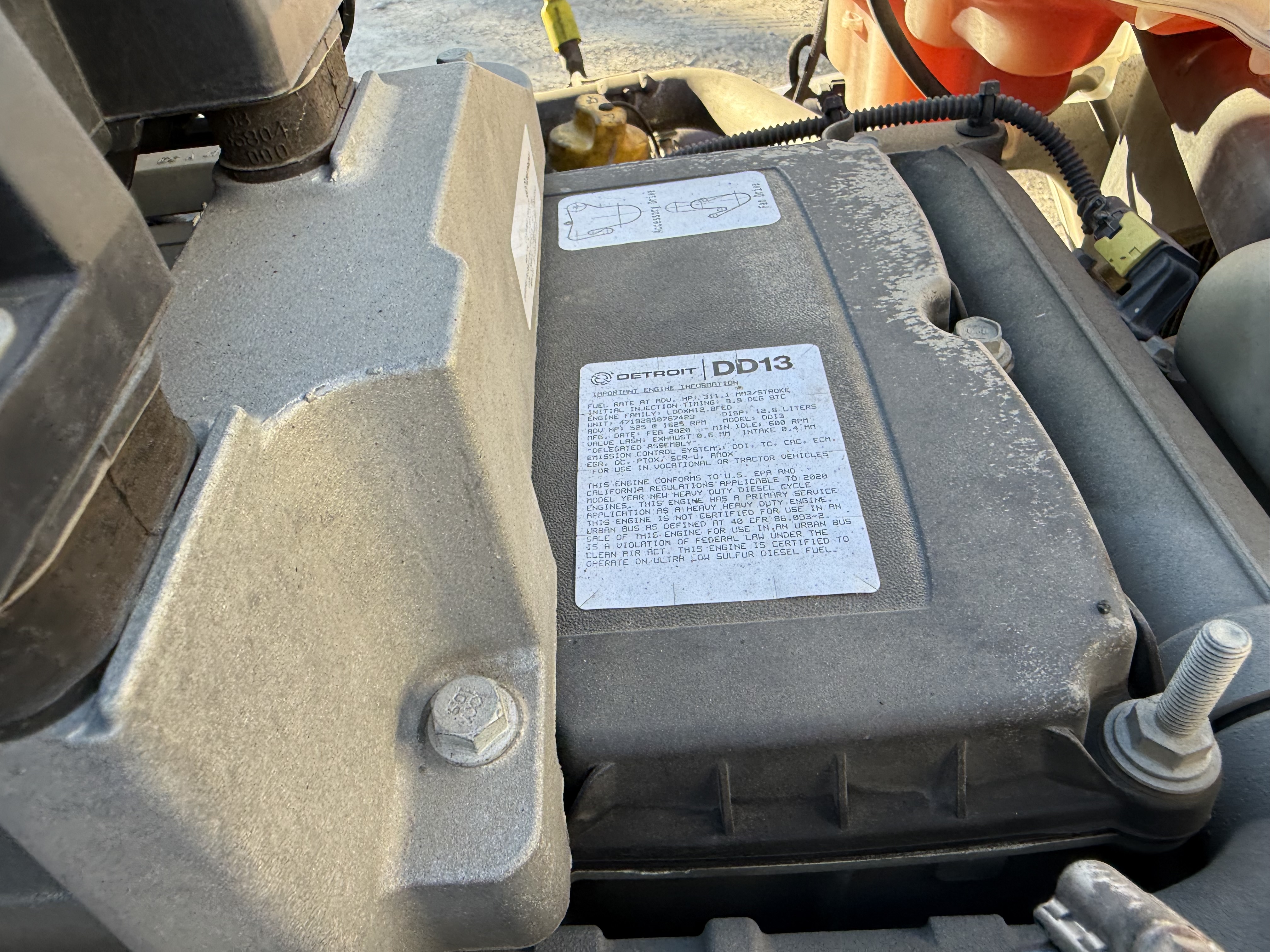 2021 FREIGHTLINER CASCADIA 126DC - image 11