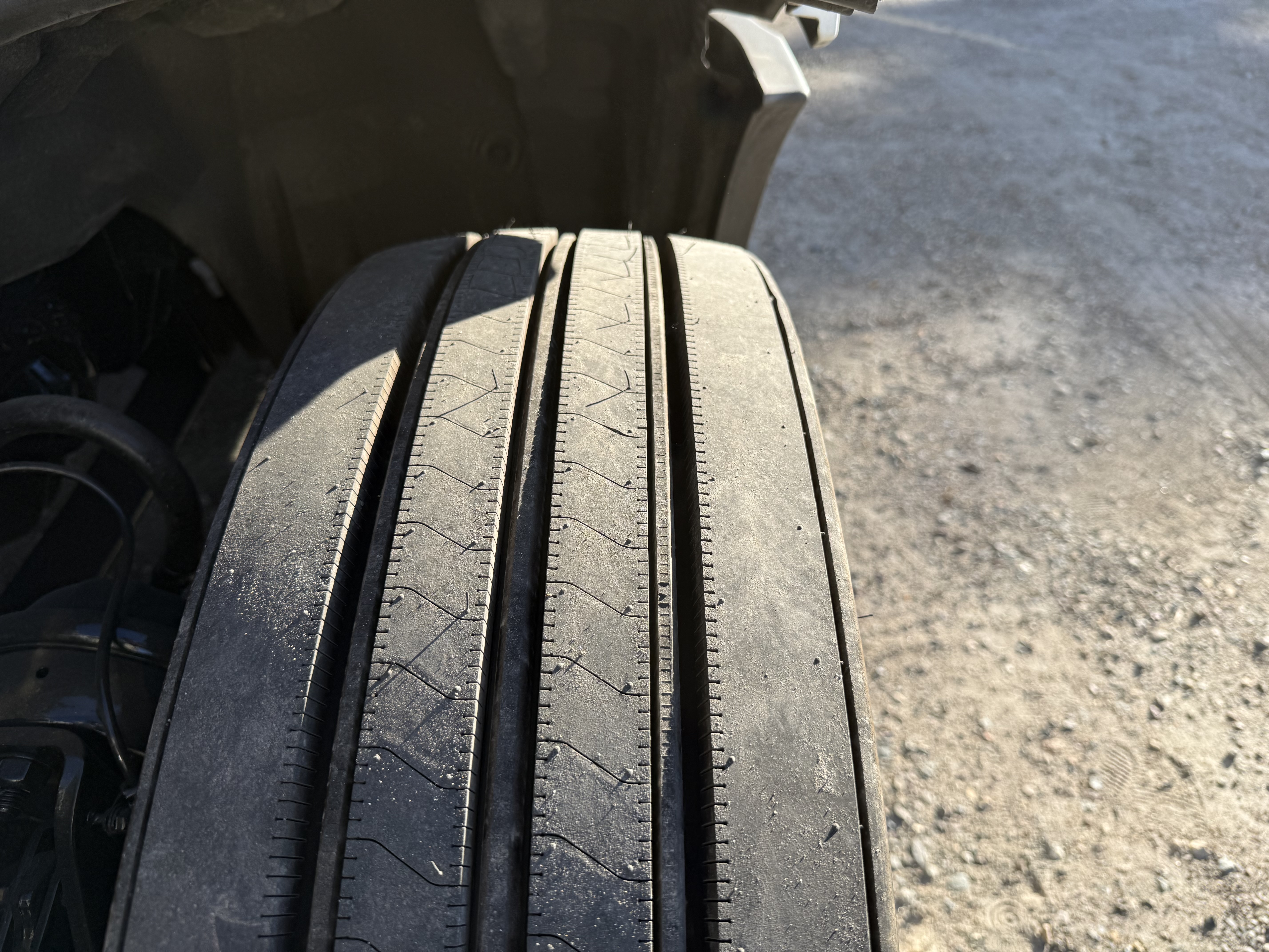 2021 FREIGHTLINER CASCADIA 126DC - image 13