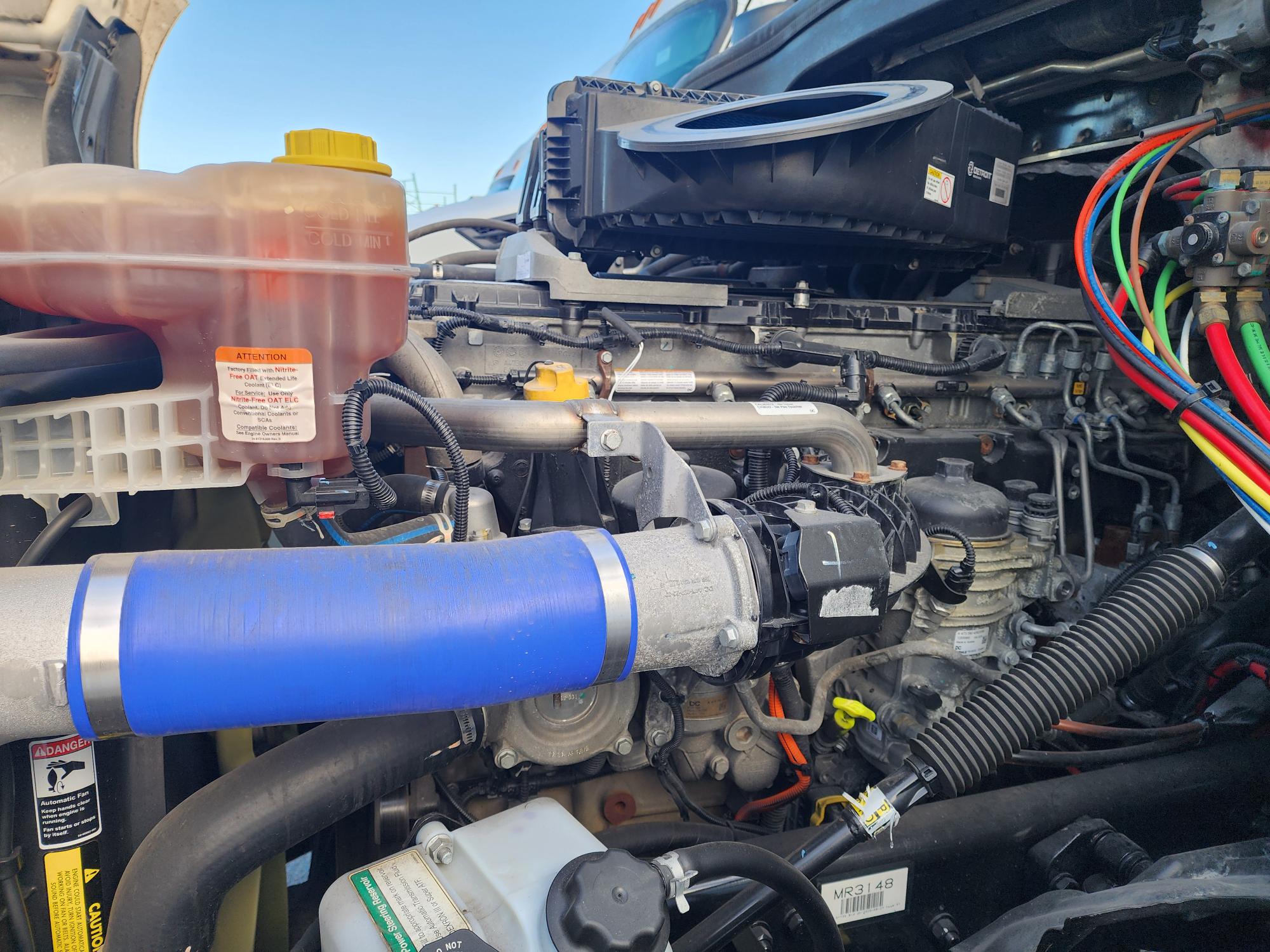 2021 FREIGHTLINER CASCADIA 126SLP - image 9