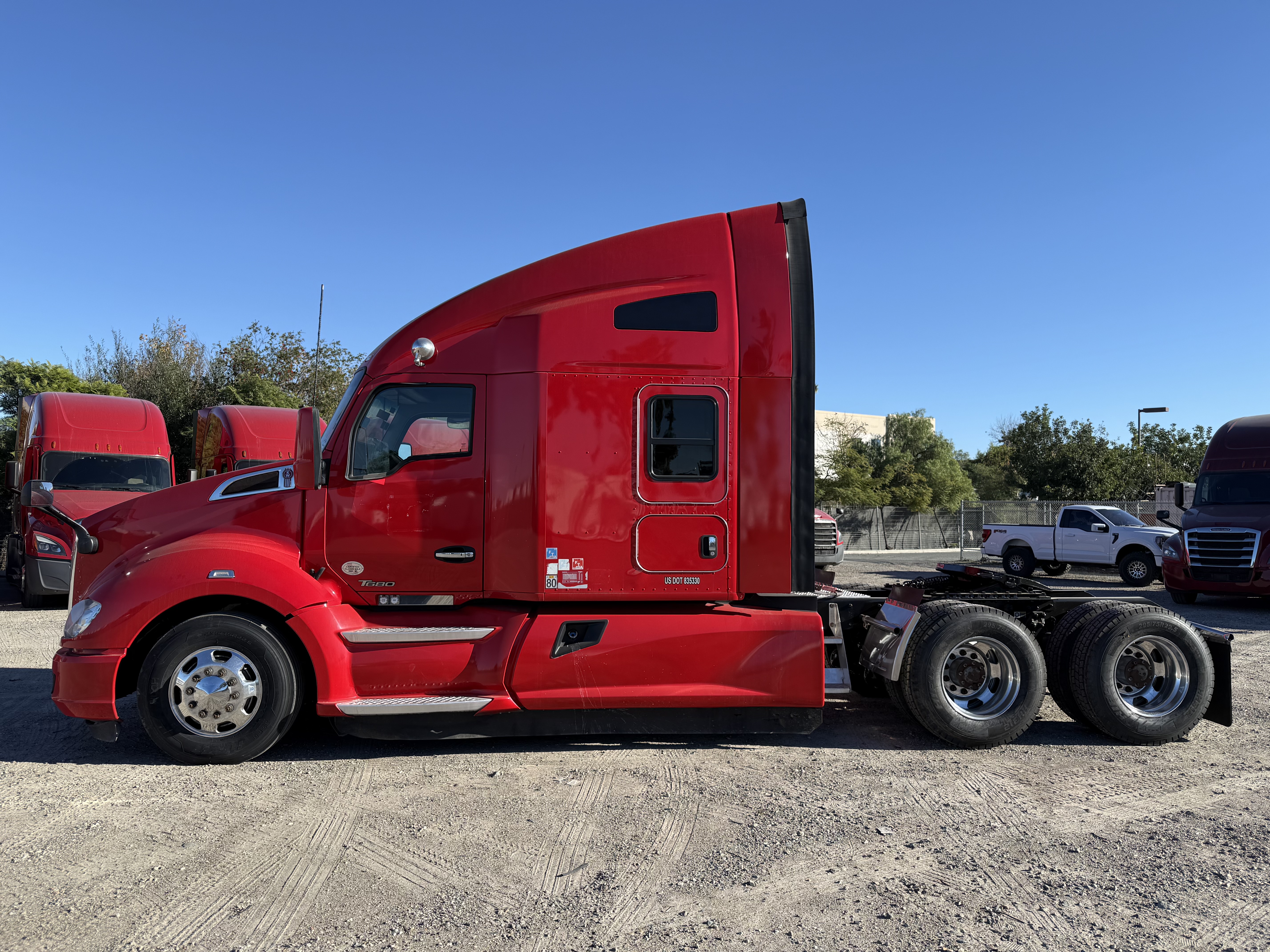 2021 KENWORTH T680 - image 3