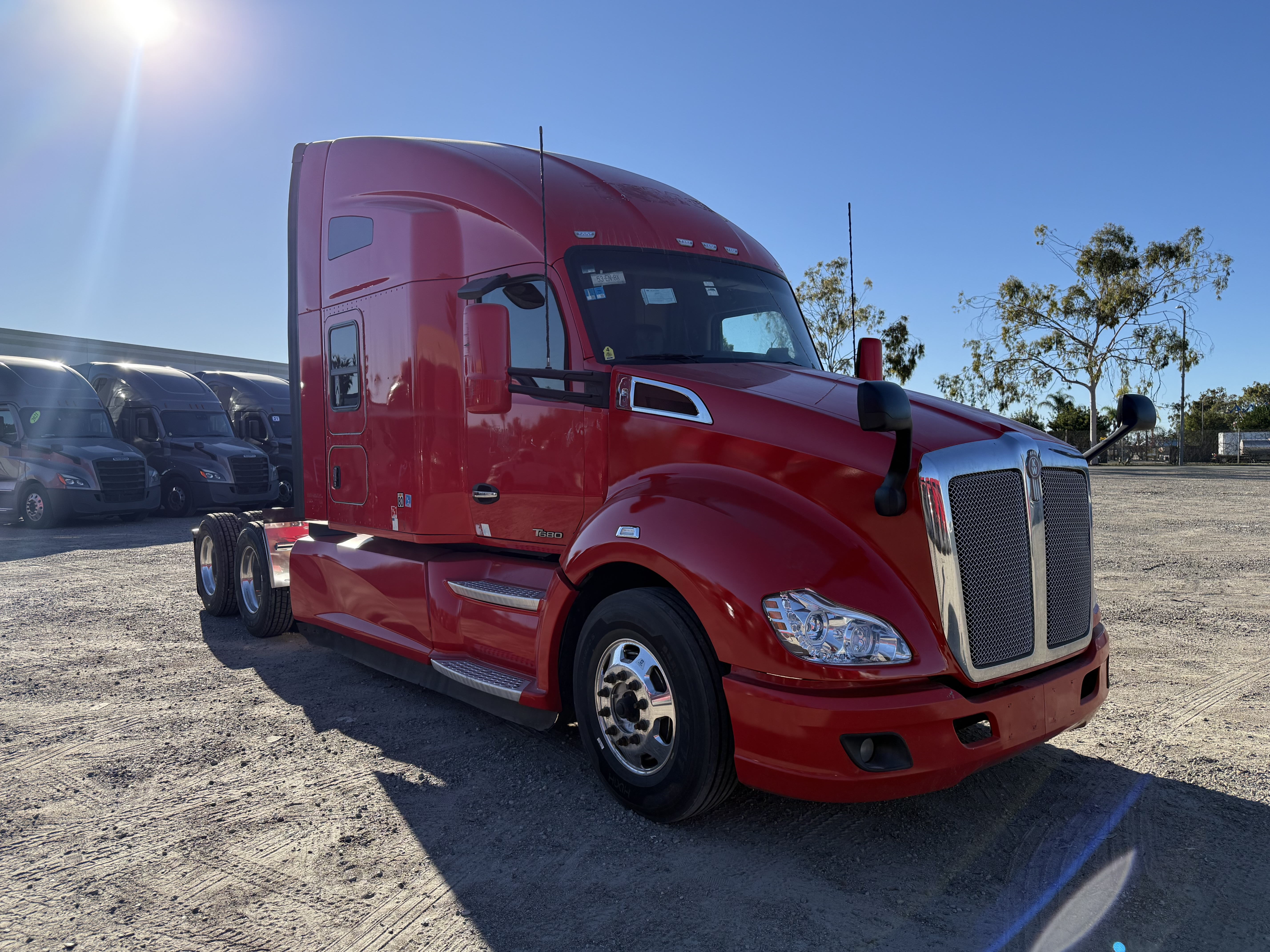 2021 KENWORTH T680 - image 8