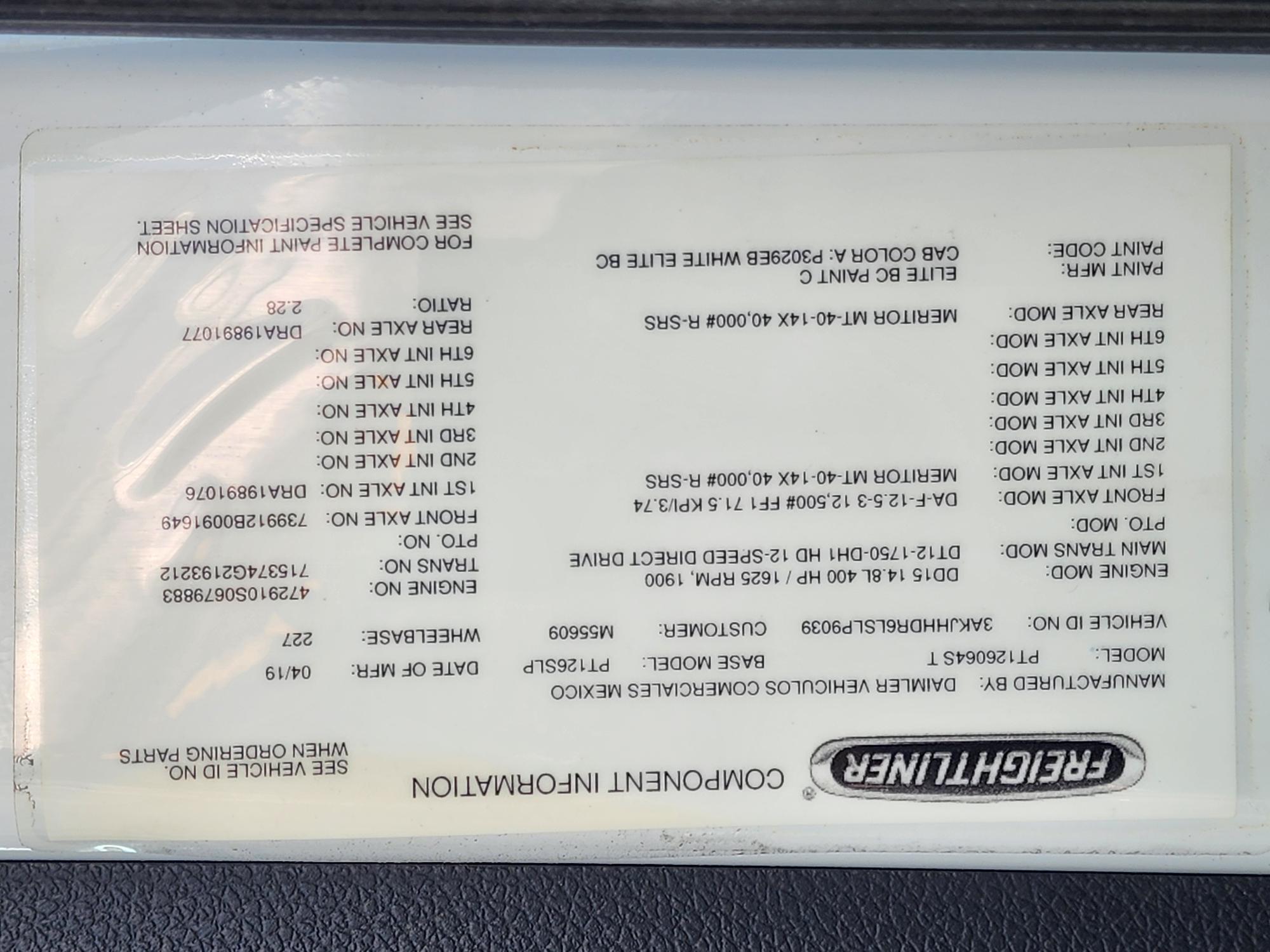 2020 FREIGHTLINER CASCADIA 126SLP - image 23