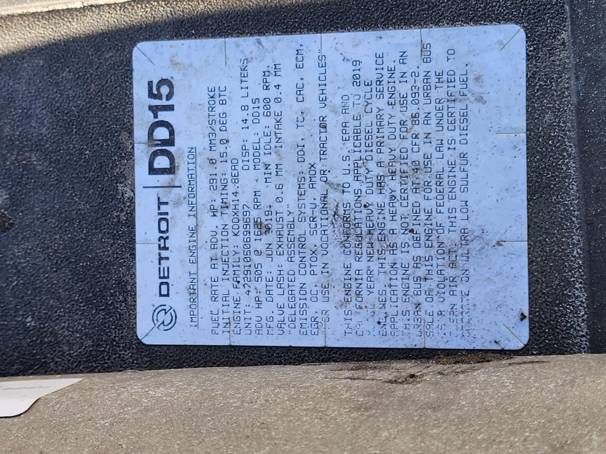 2020 FREIGHTLINER CASCADIA 126SLP - image 15