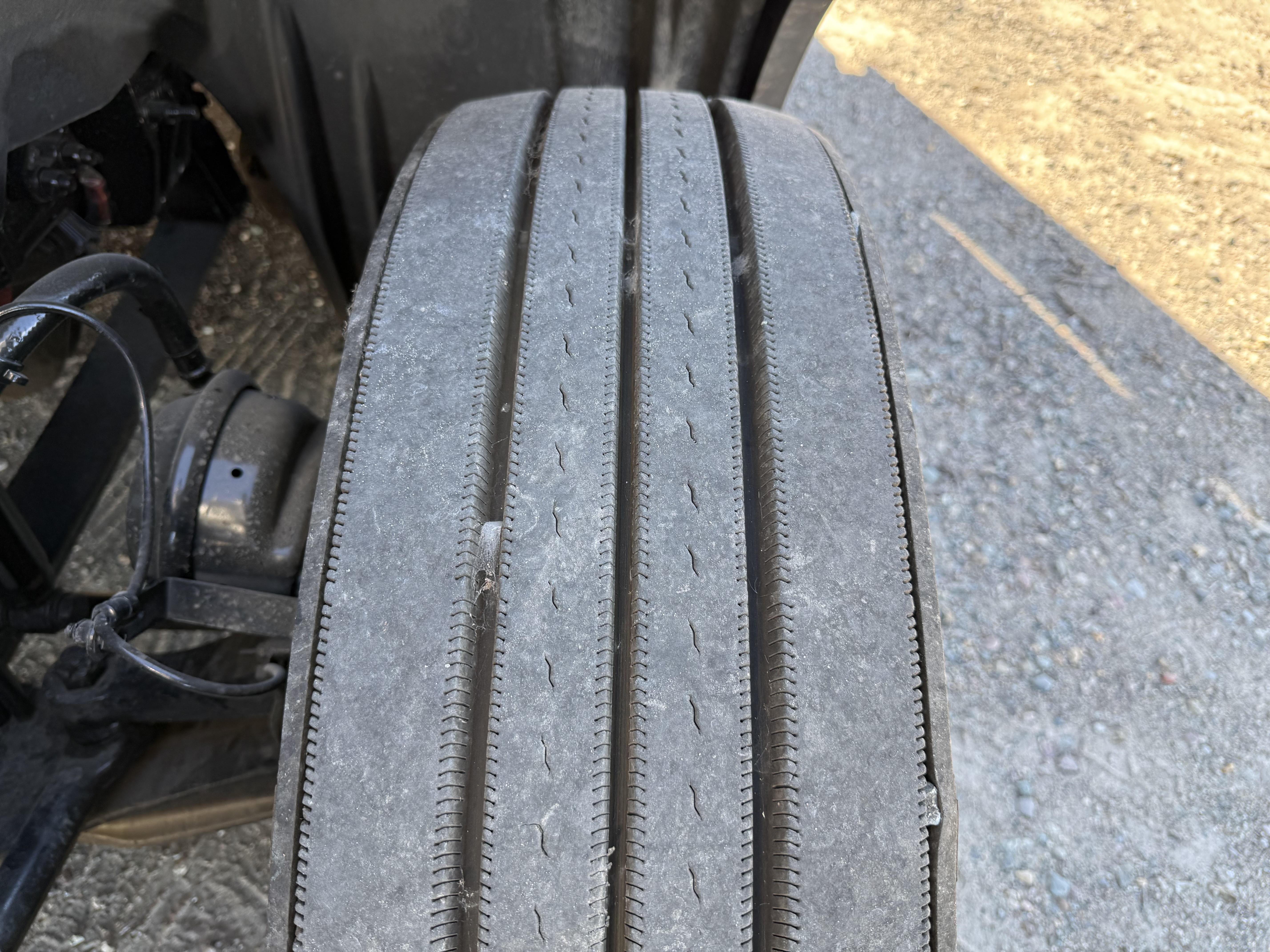 2021 FREIGHTLINER CASCADIA 126SLP - image 13